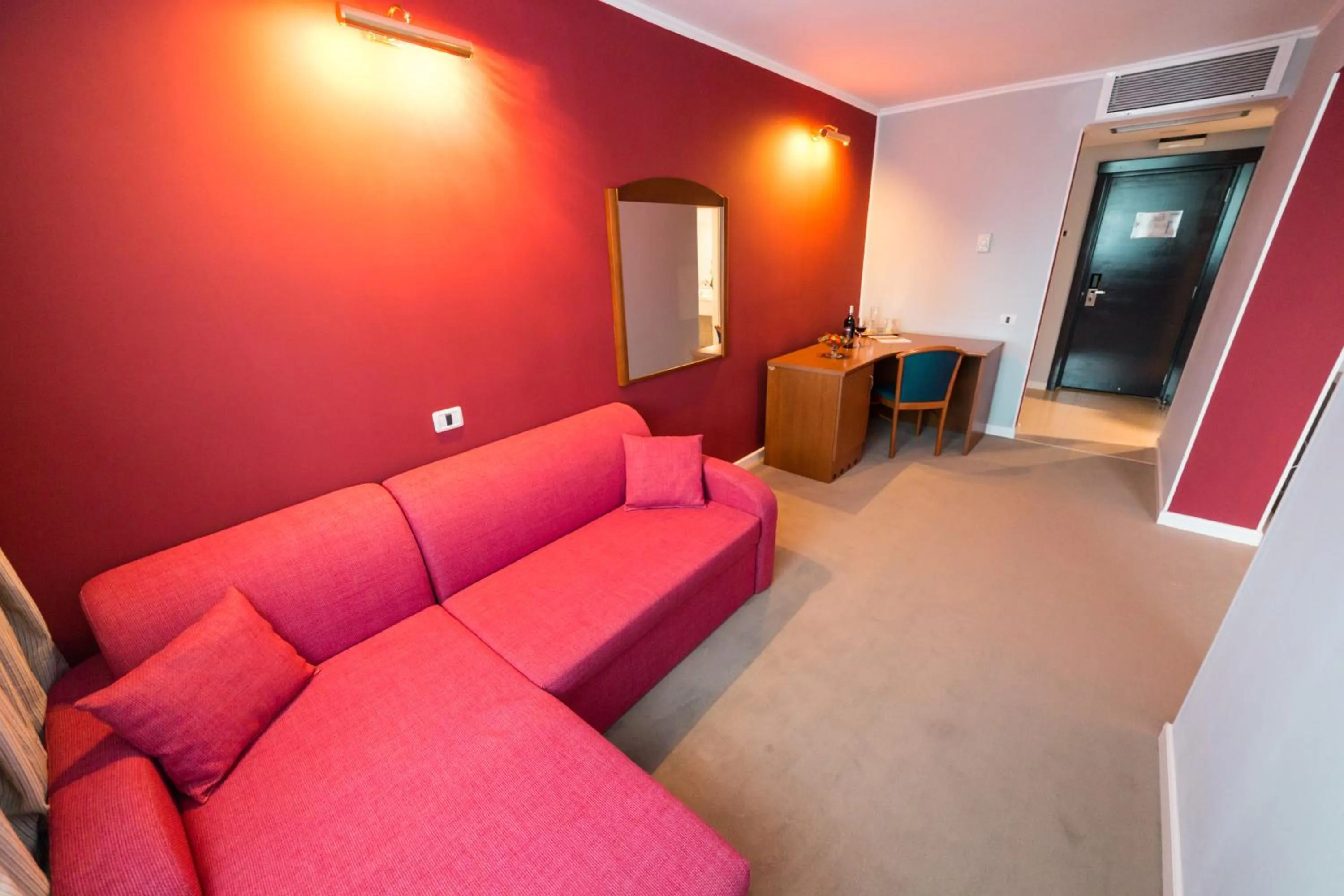 Bavaria Blu Hotel and Conference Centre