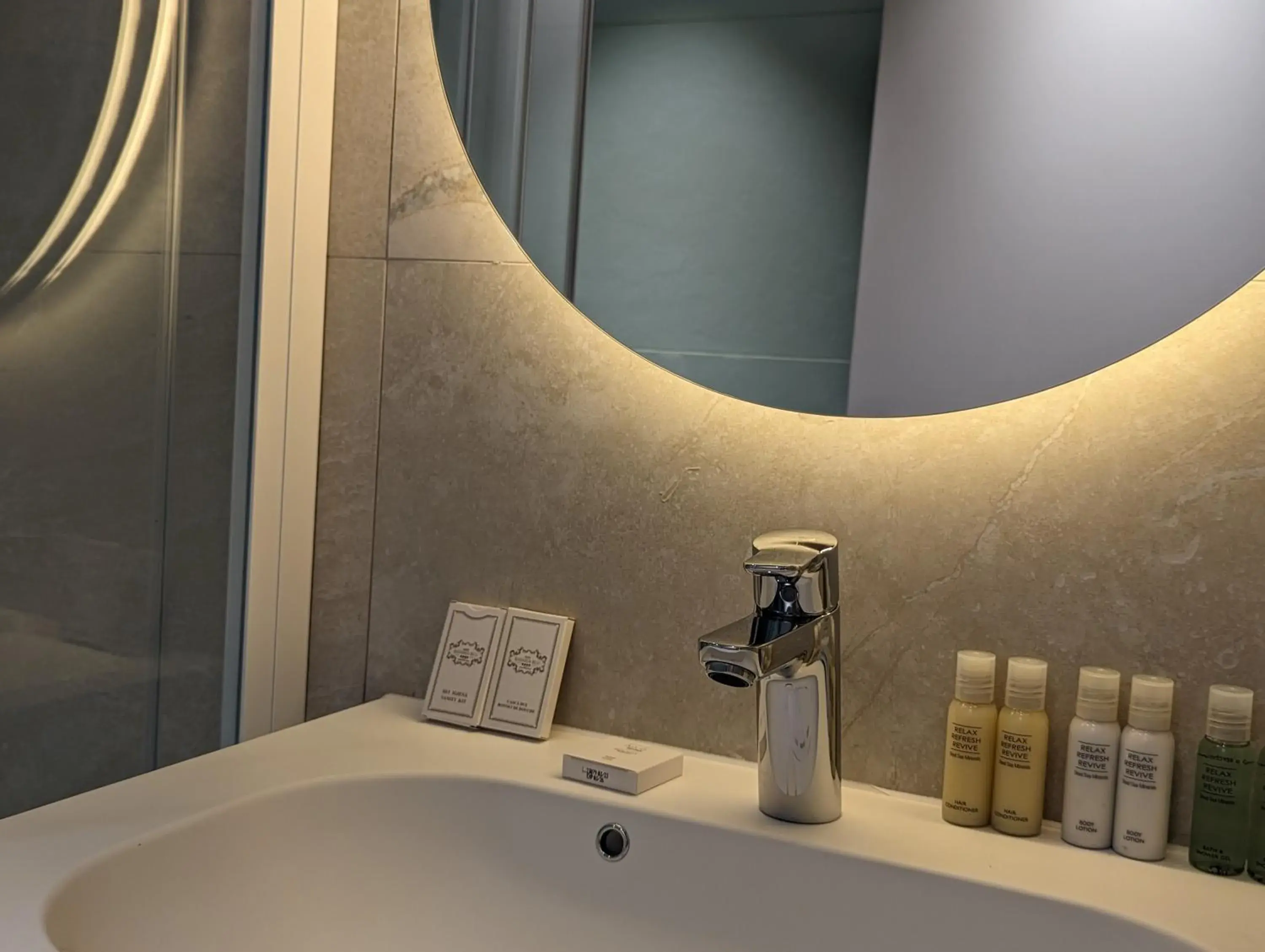 Single Room with Garden View in Bavaria Blu Hotel and Conference Centre Single Room with Garden View in Bavaria Blu Hotel and Conference Centre