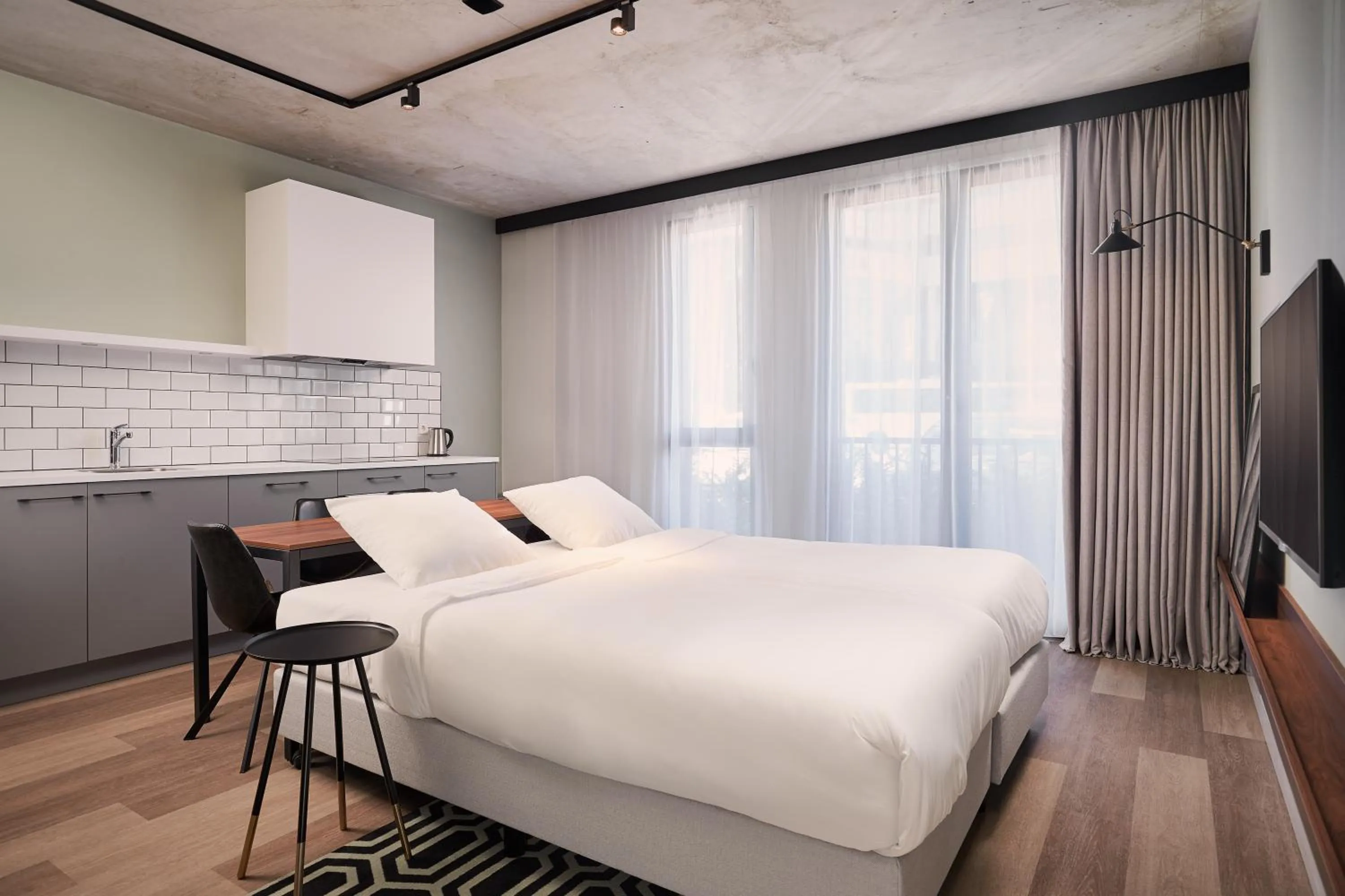 Bed in Corendon Urban Amsterdam Schiphol Airport Hotel