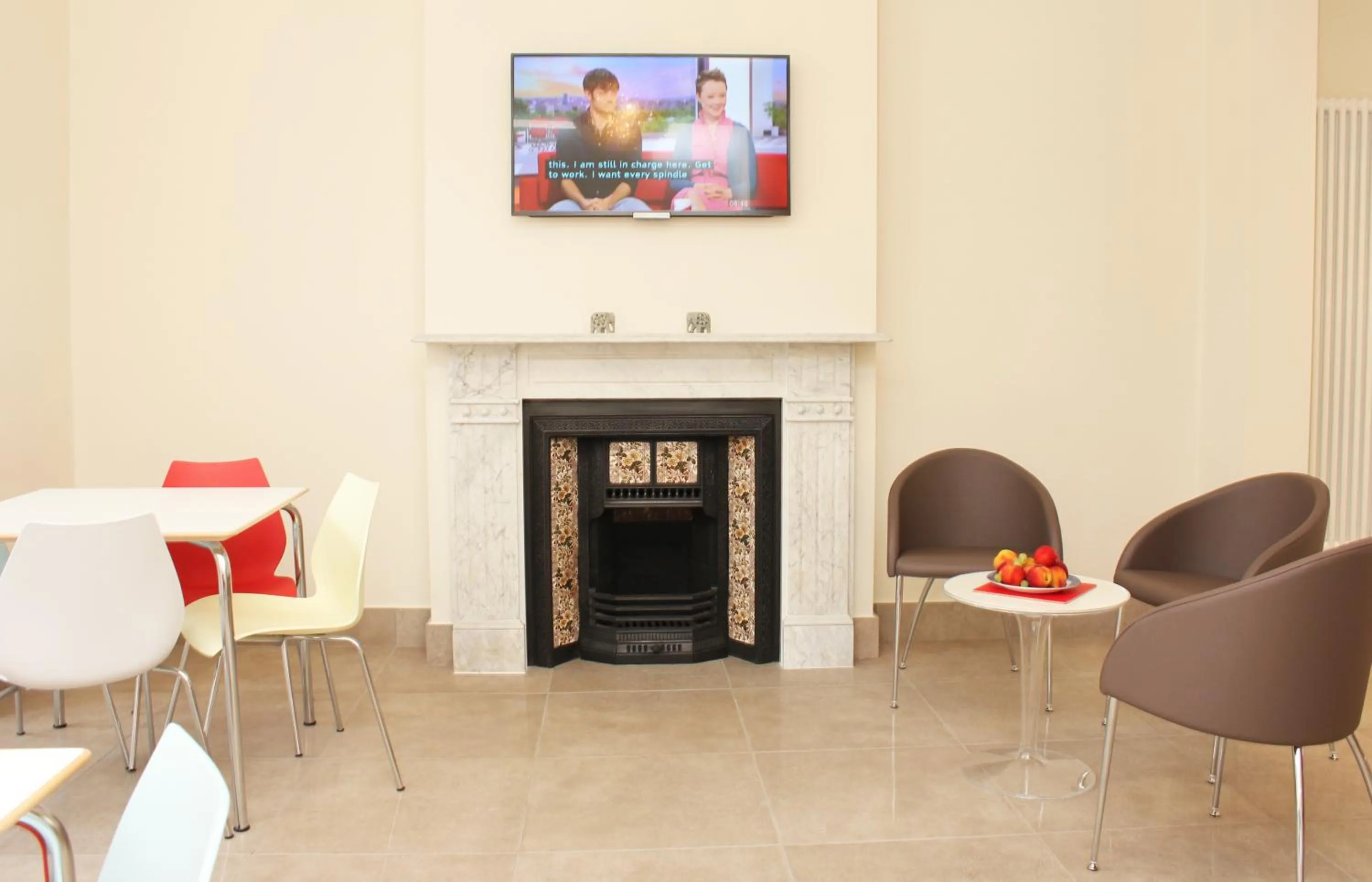 Lounge or bar in Brentwood Hotel & Apartments