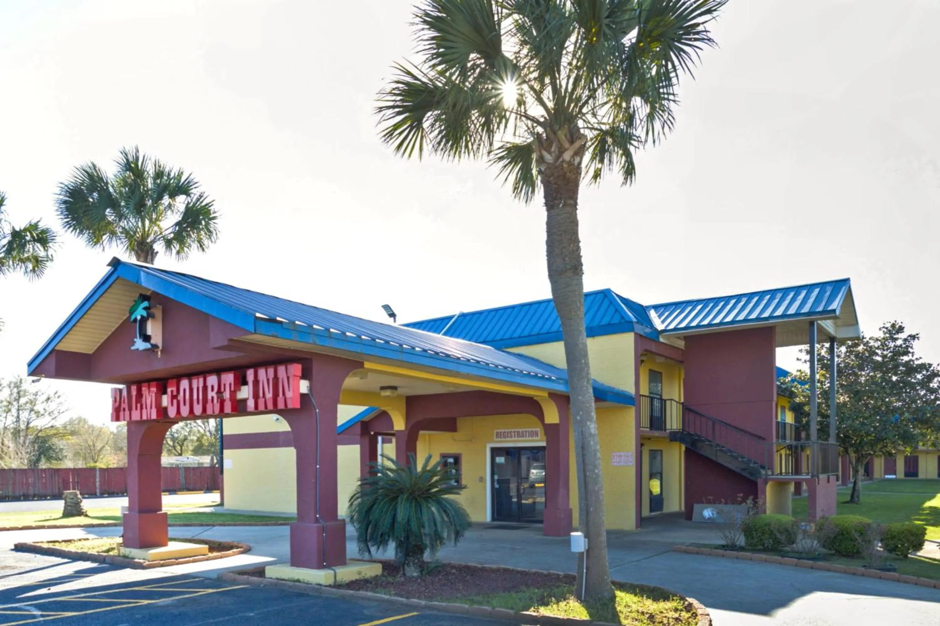 Property building in OYO Hotel Pensacola I-10 & Hwy 29