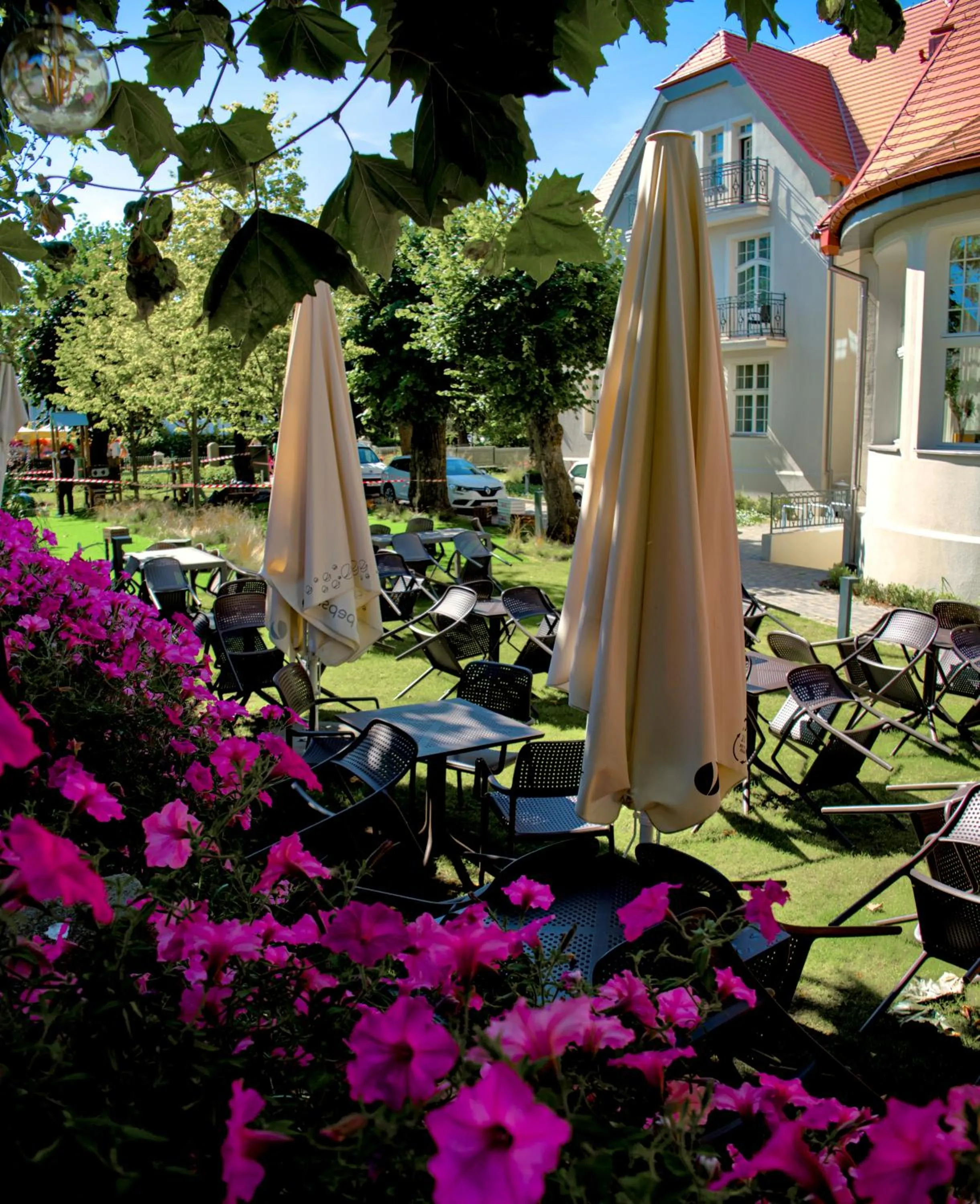 Property building in Hotel Eureka