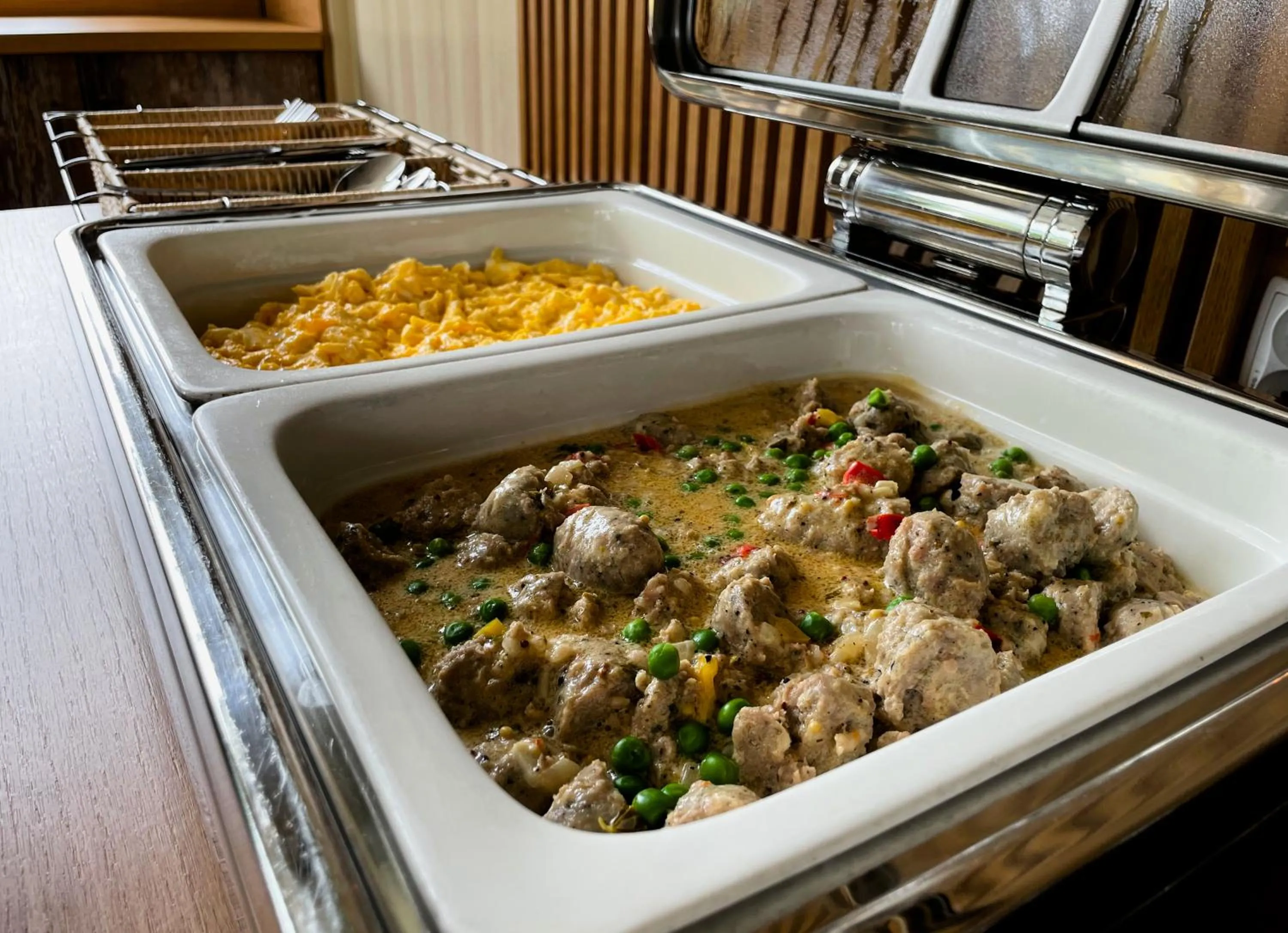 Buffet breakfast in Hotel Eureka