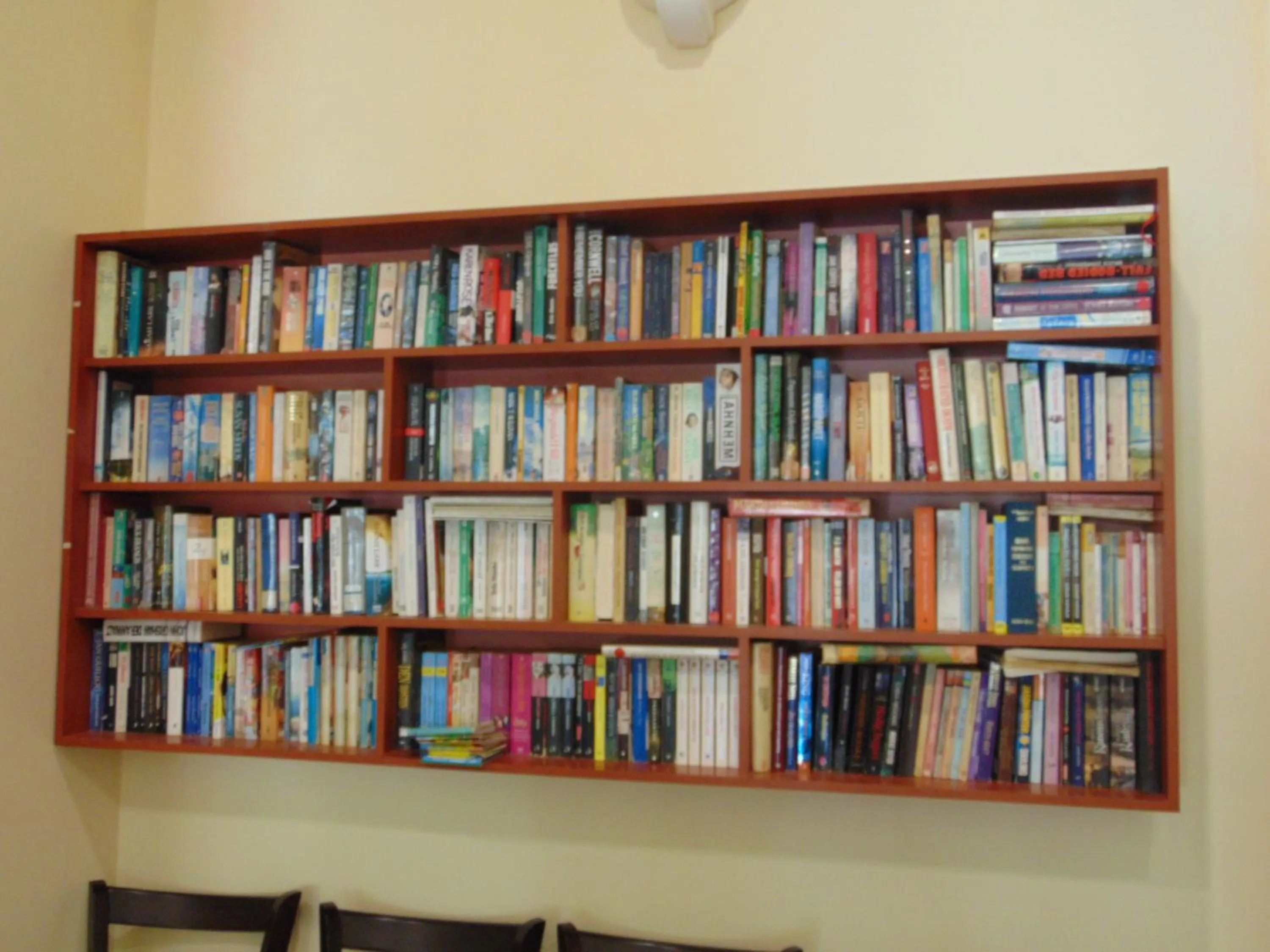 Library in Apollon (ex. Albatros)