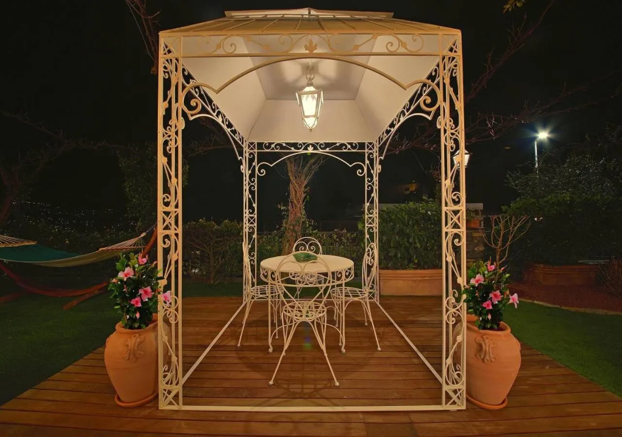 Garden view in Villa Mares - sea view, free garage