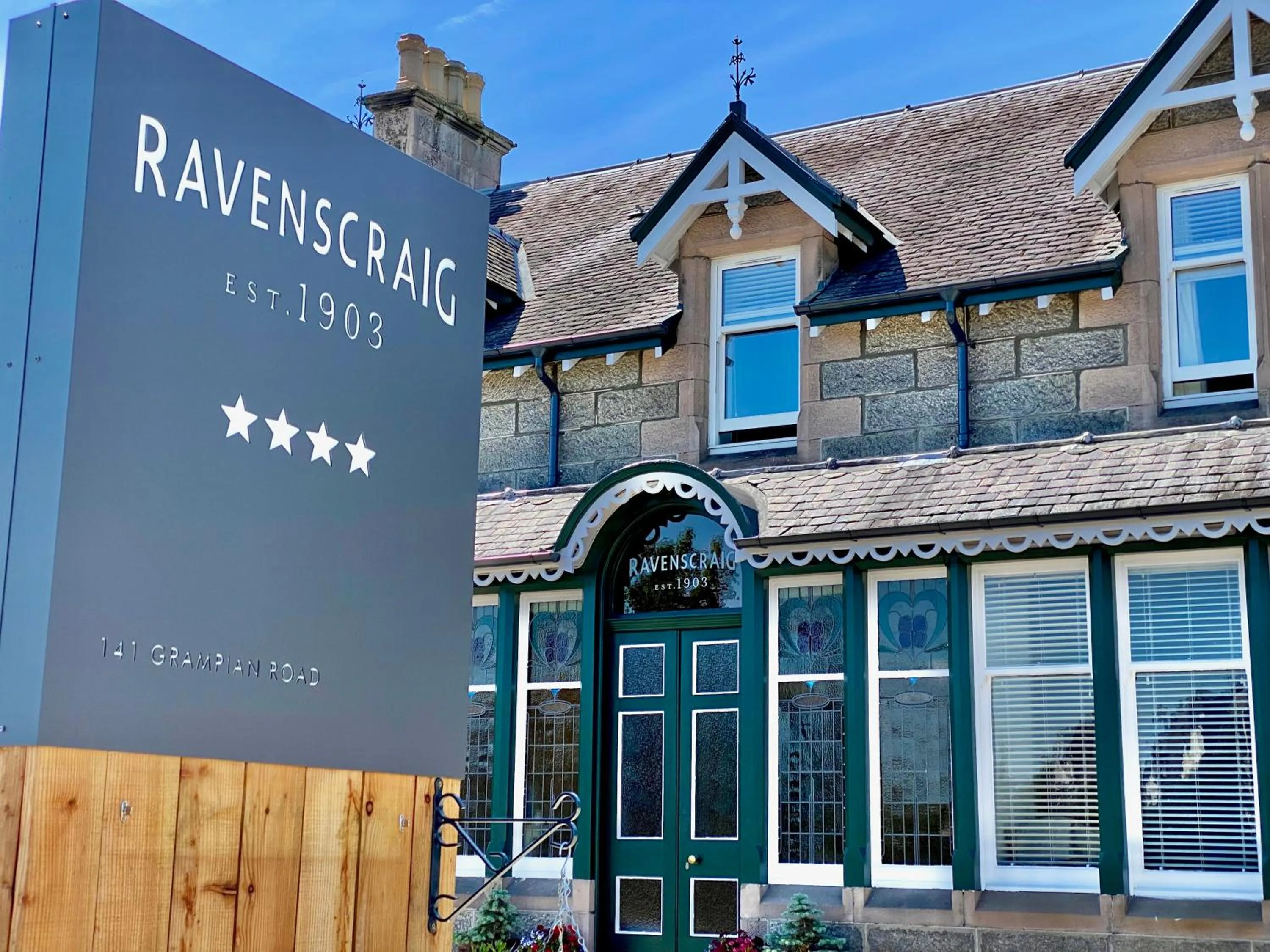 Ravenscraig Guest House