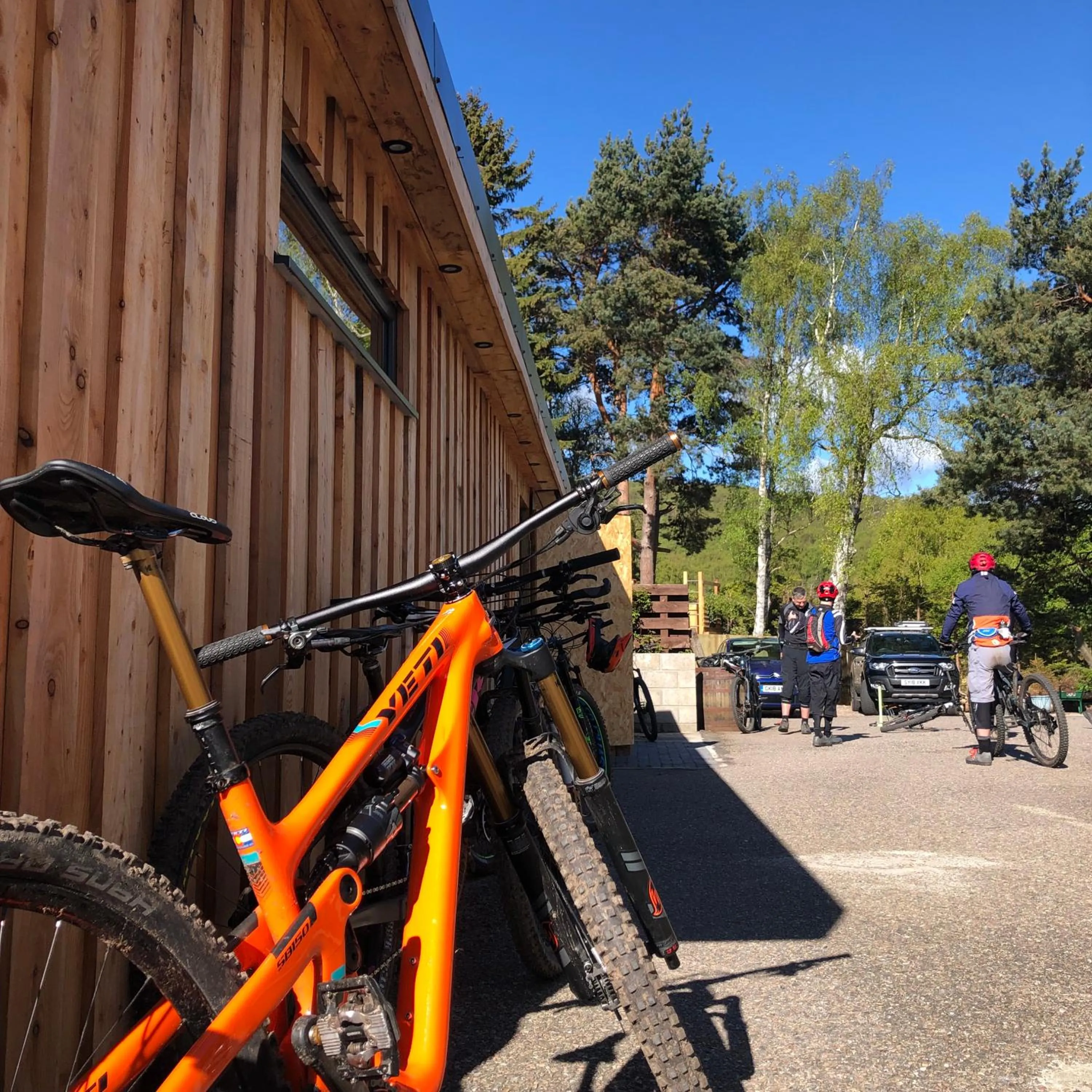 Property building in Ravenscraig Guest House