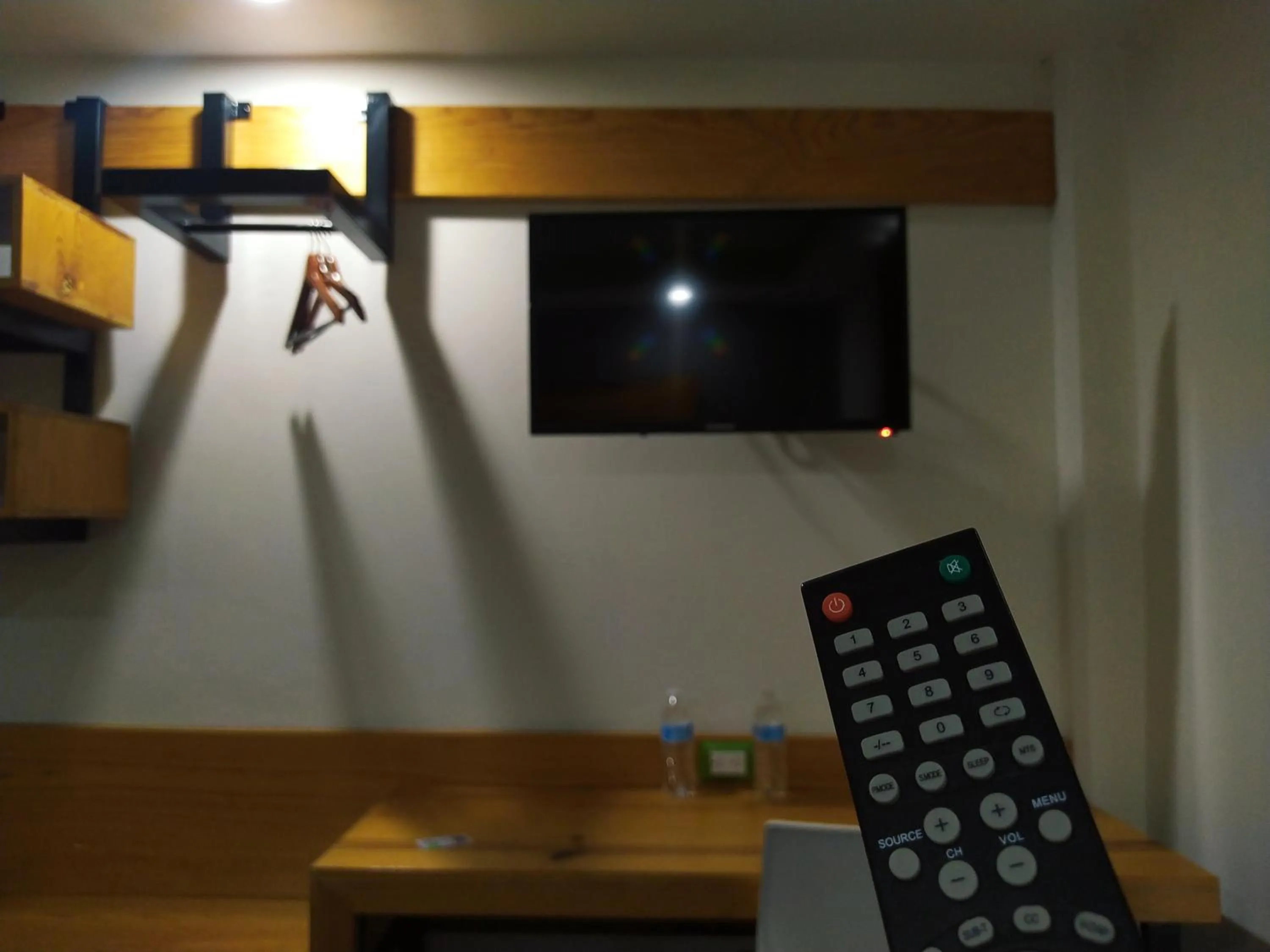 Communal lounge/ TV room in Hotel Brisas Express