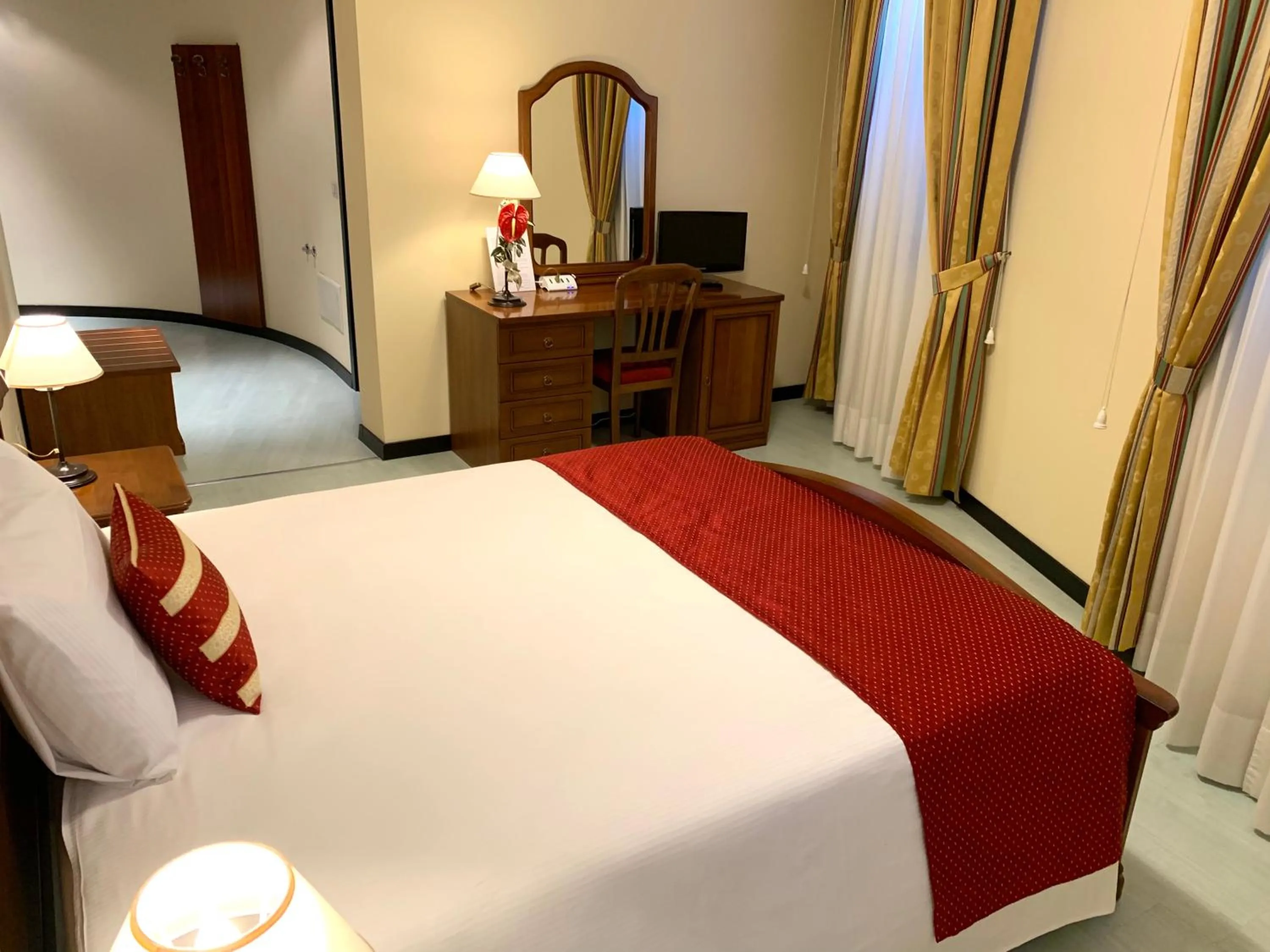 Photo of the whole room, Bed in Albergo Italia