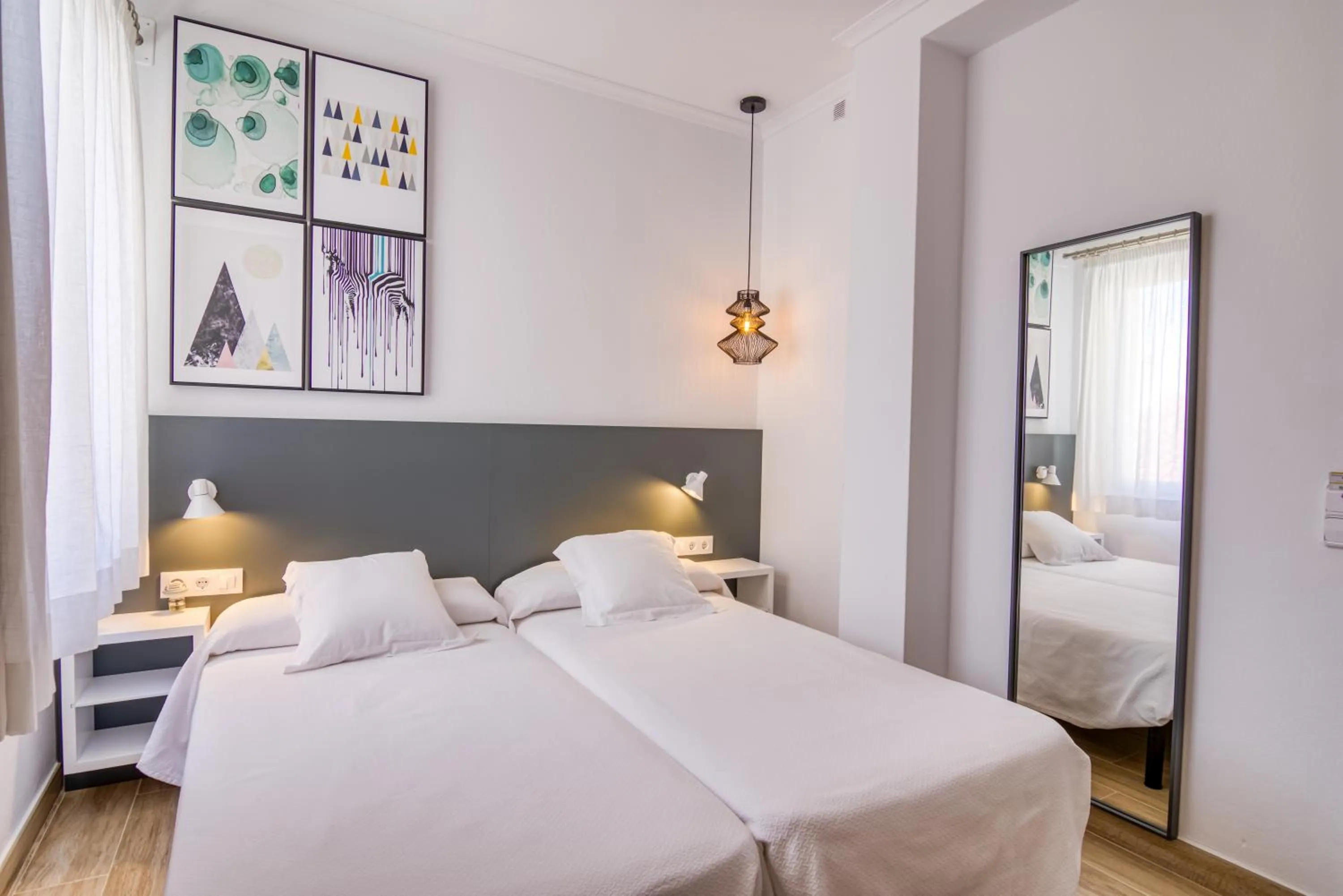 Bedroom, Bed in Hostal La Isla