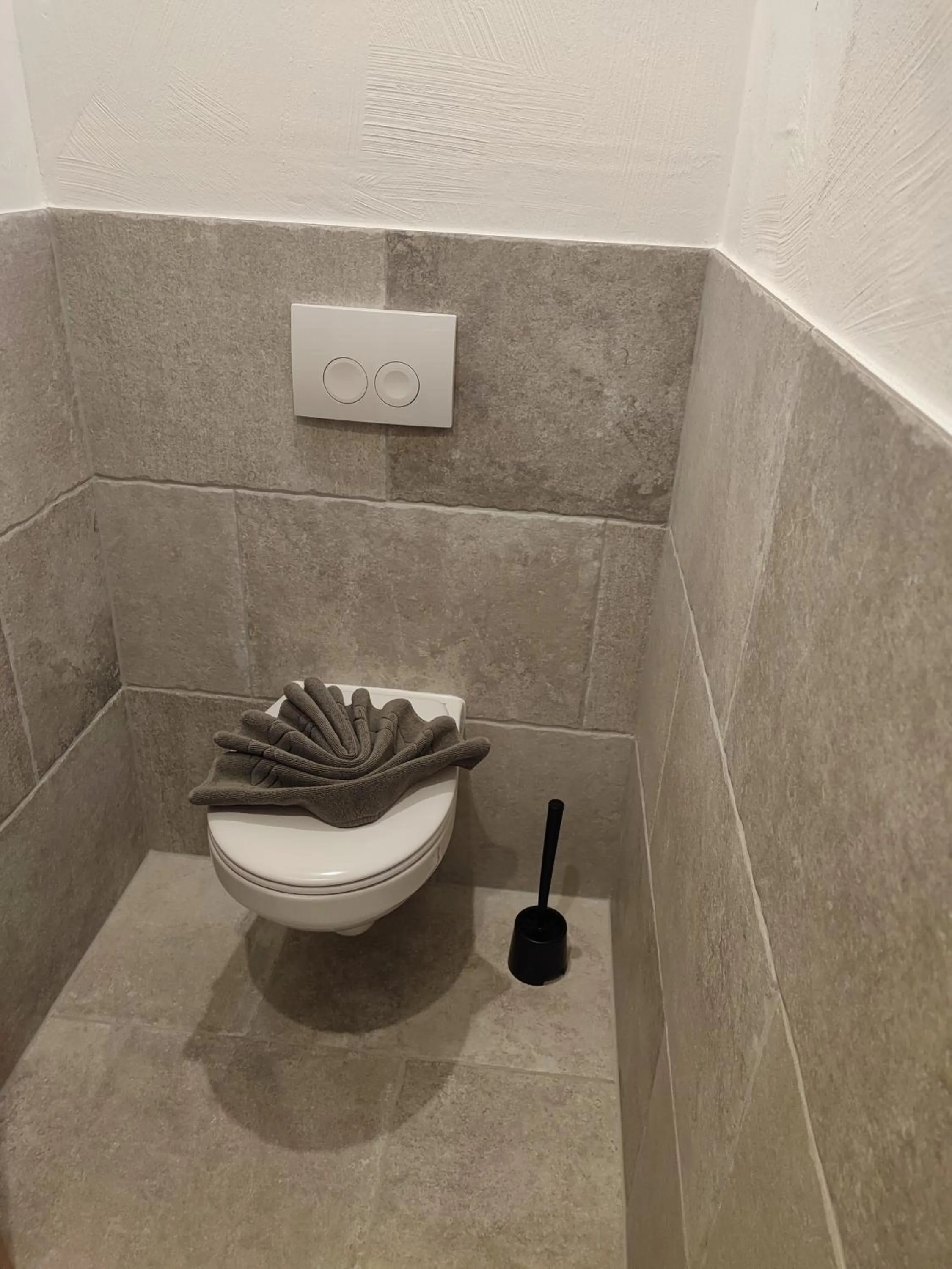 Toilet in Apart Hotel Ideal