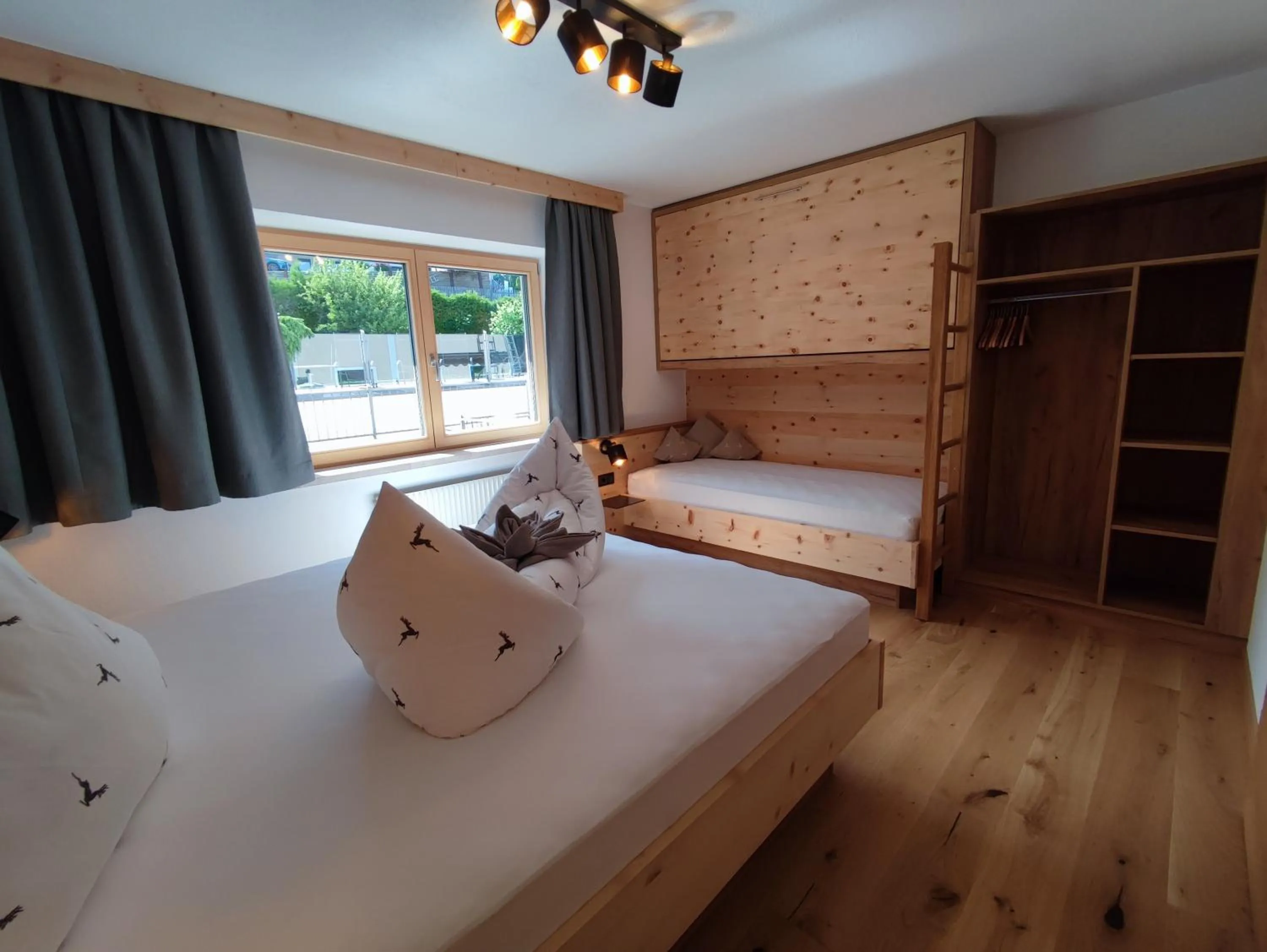 Bed in Apart Hotel Ideal