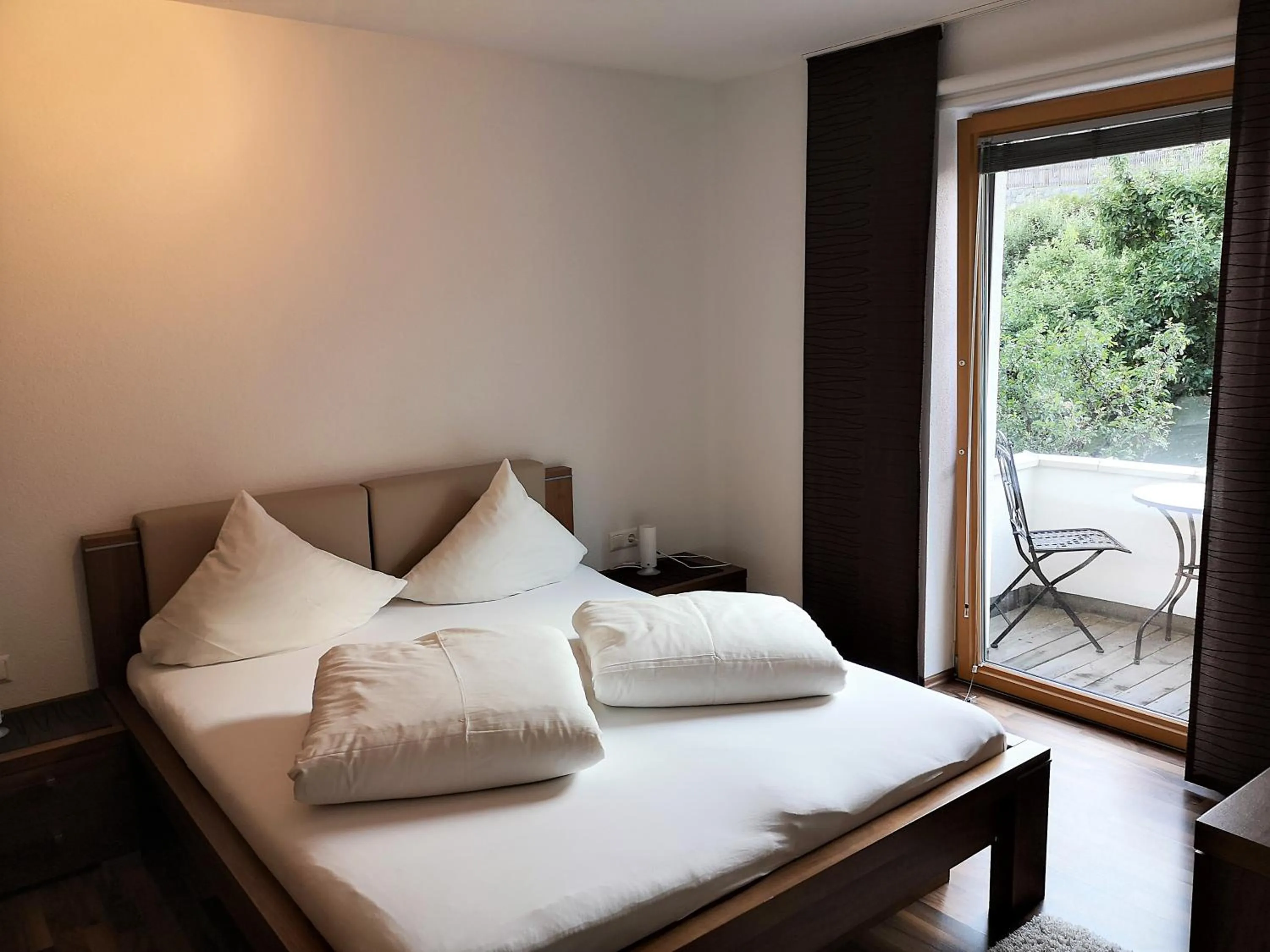 Bed in Apart Hotel Ideal