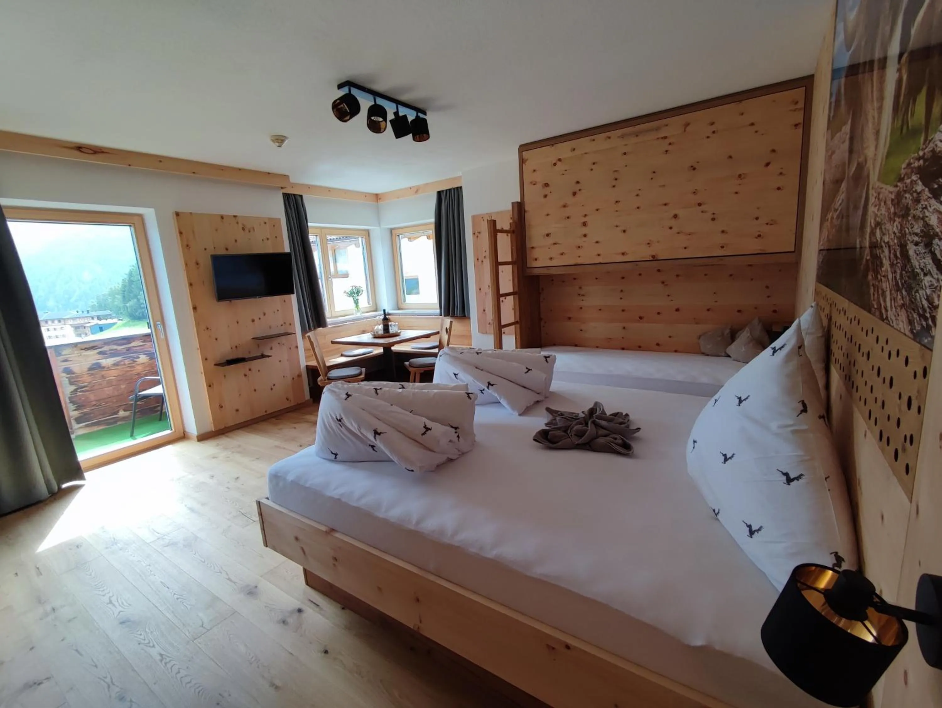 Bed in Apart Hotel Ideal