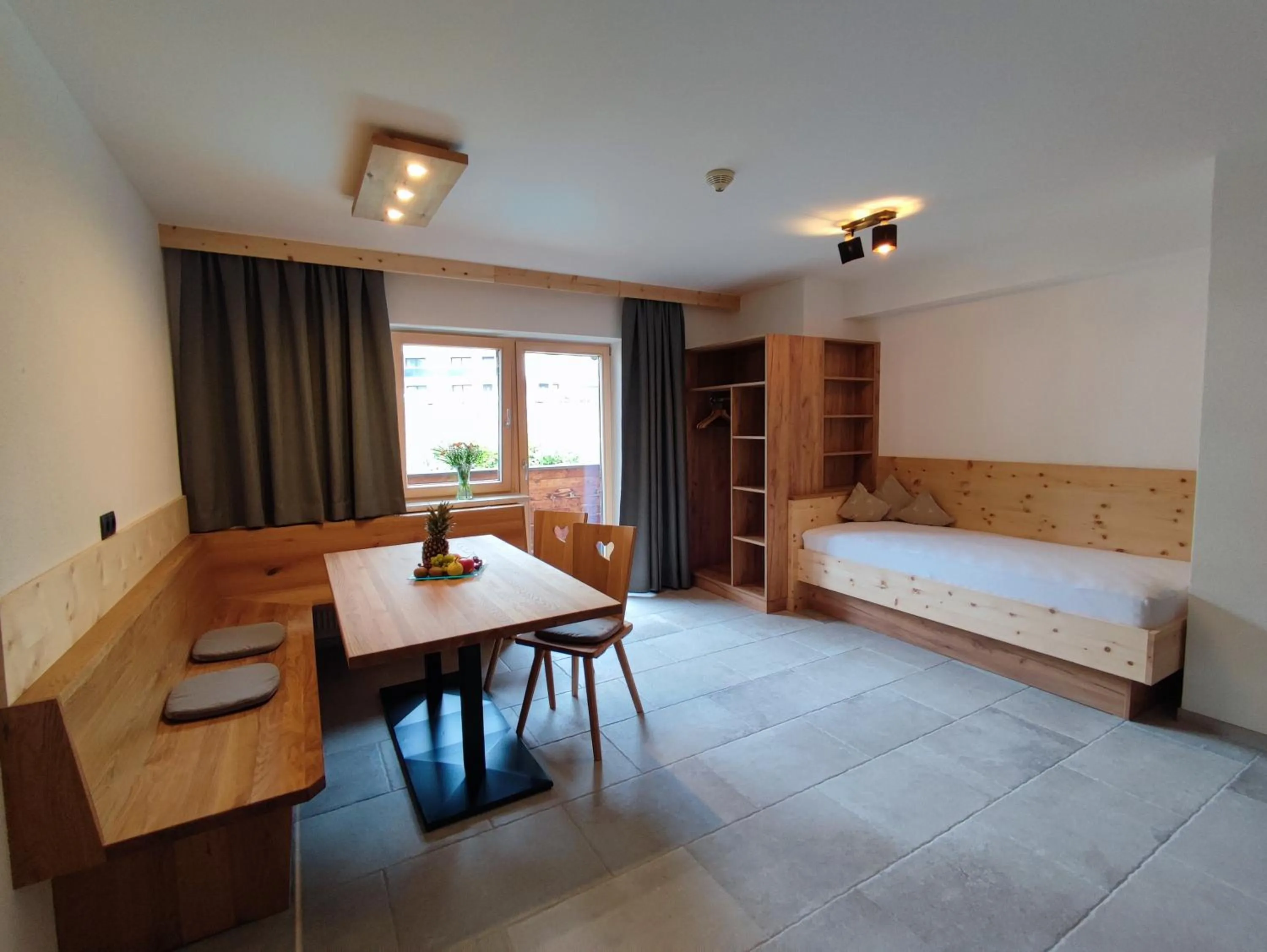 Living room, Bed in Apart Hotel Ideal