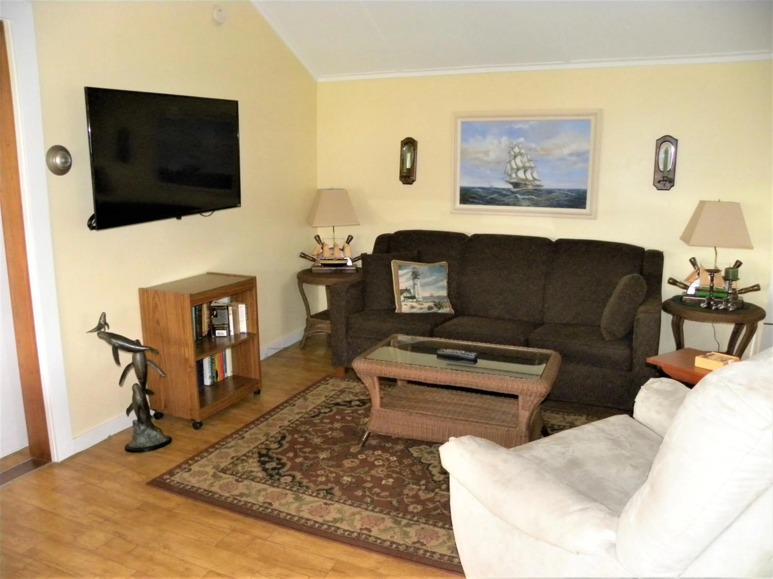 Living room in Colonial Gables Oceanfront Village