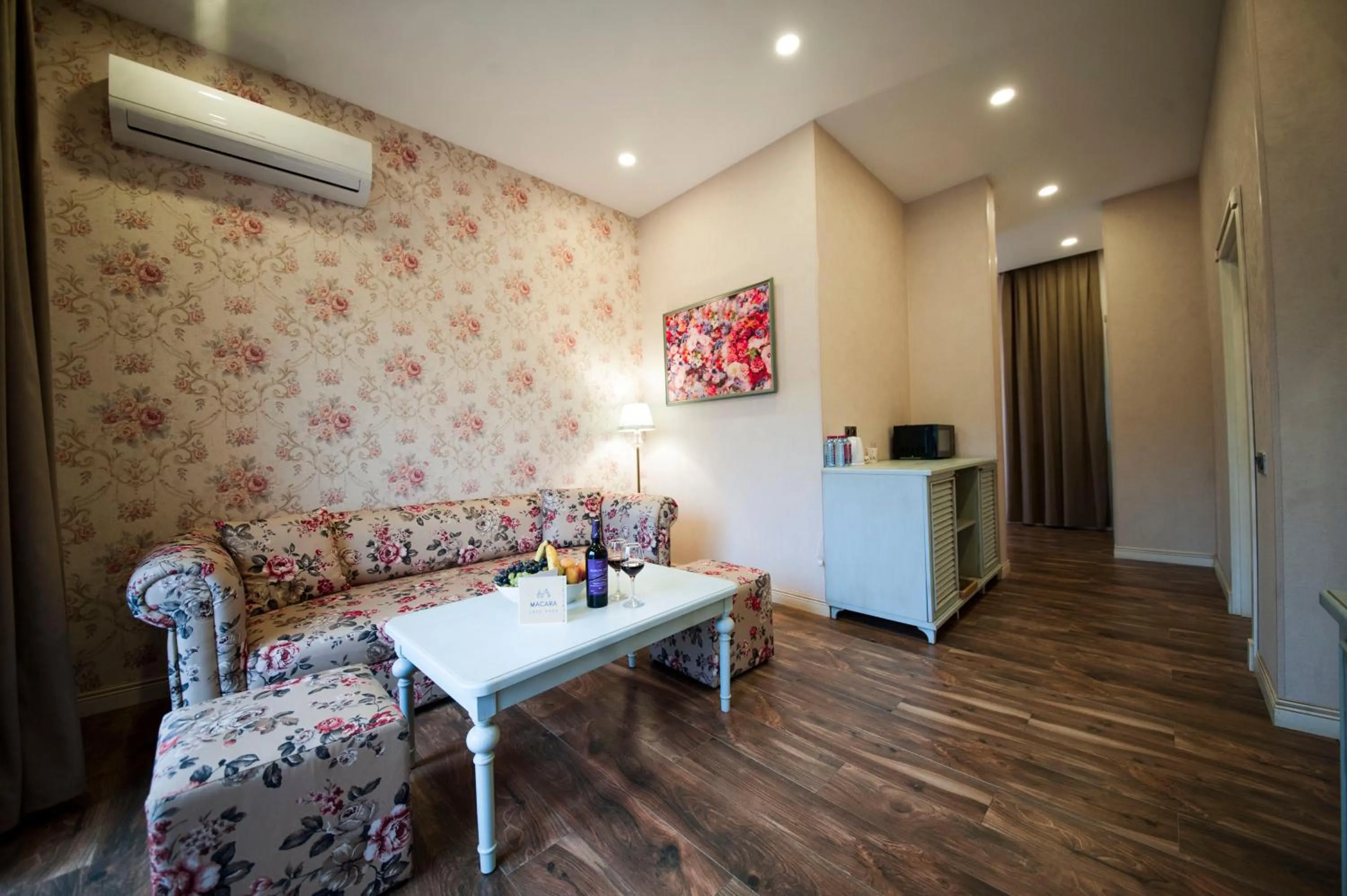 Living room, Bed in Macara Village Resort