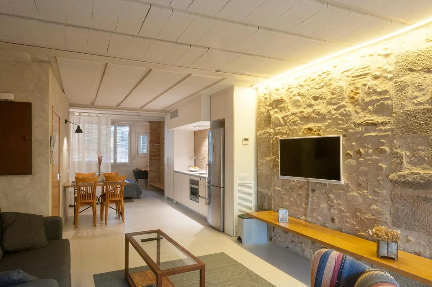 Living room in Onyar apartments Rambla de la llibertat 27