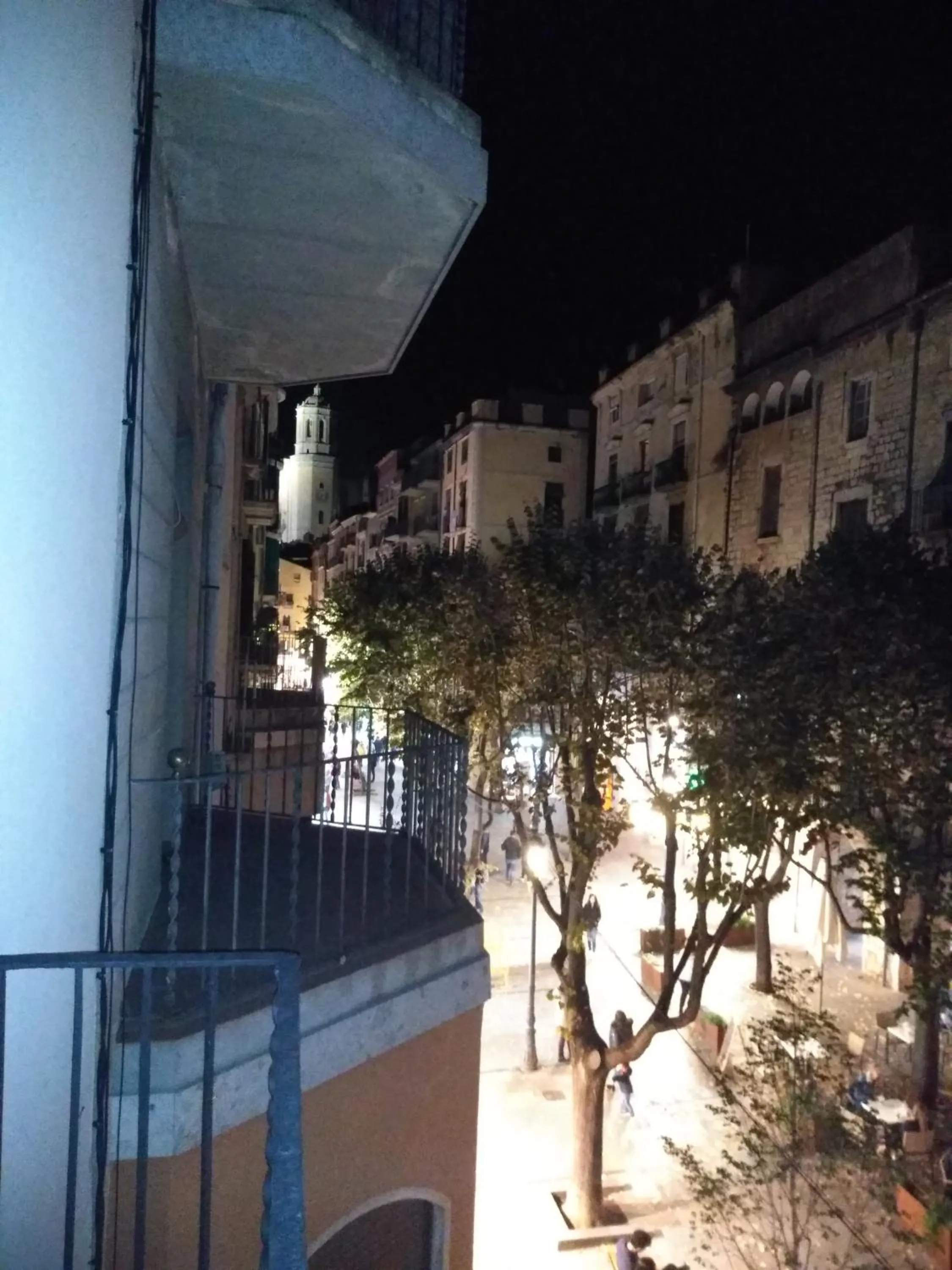 Night in Onyar apartments Rambla de la llibertat 27