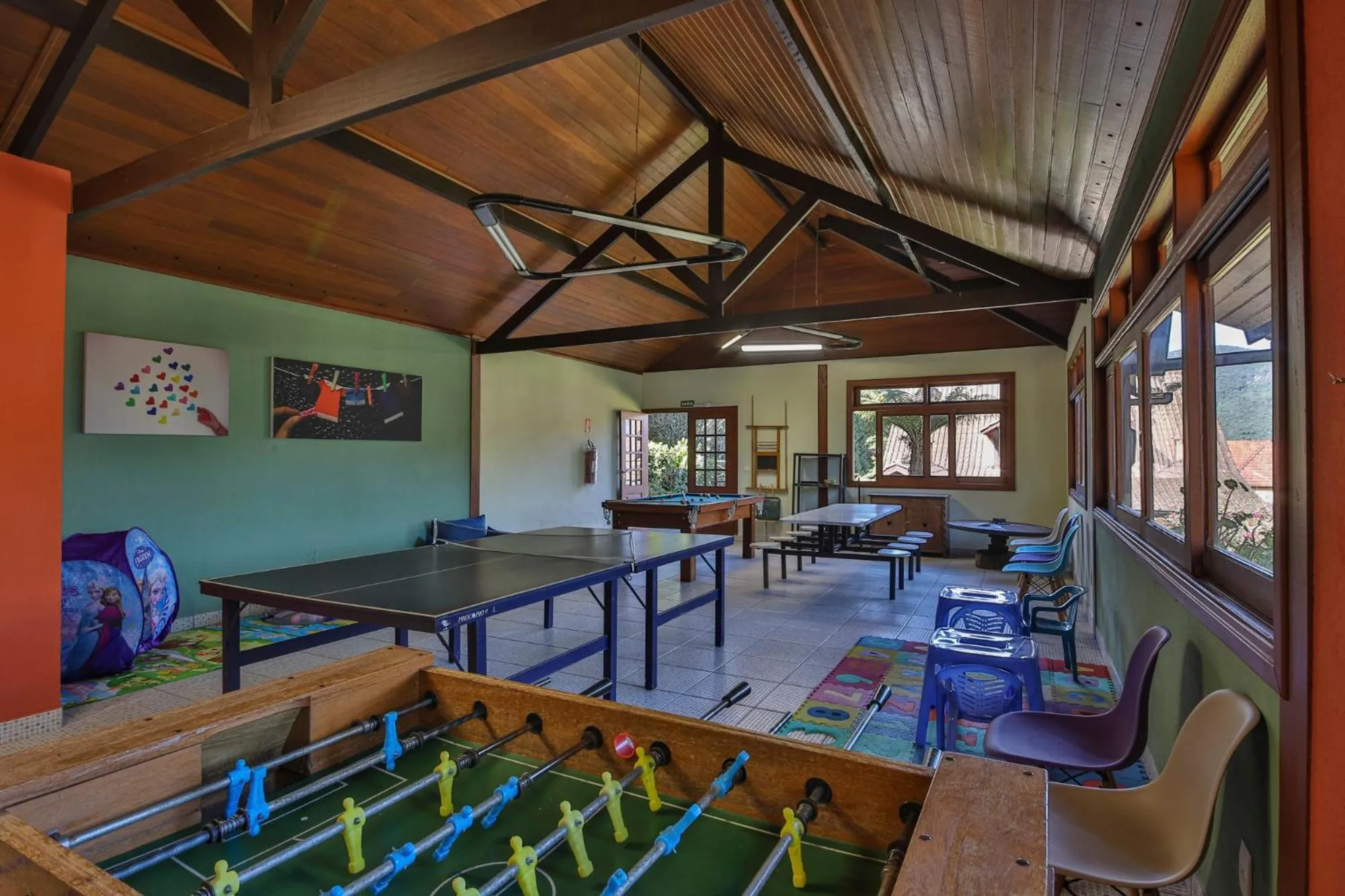 Kids's club in Esquilo Hotel