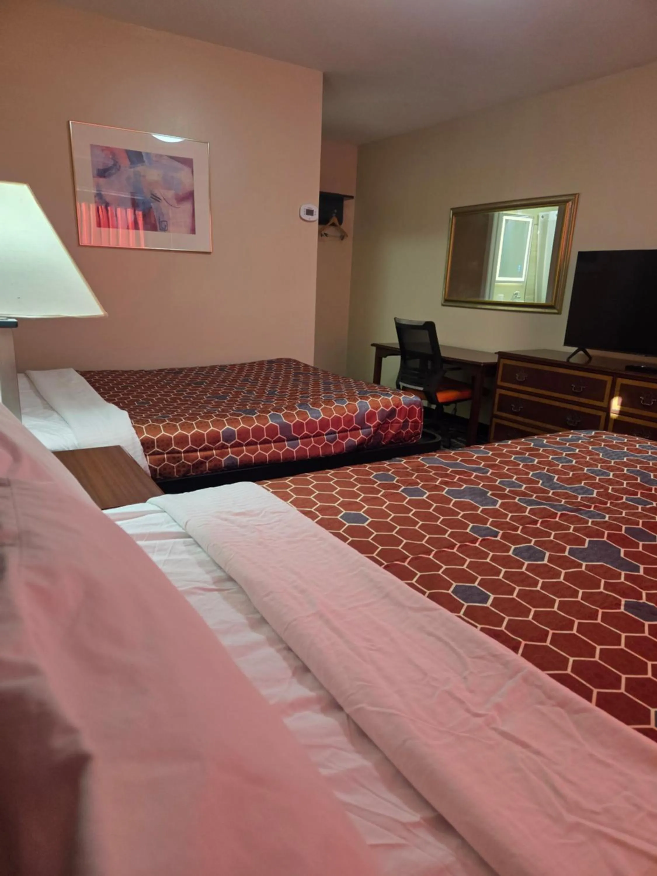 Bed in Ashford Motel