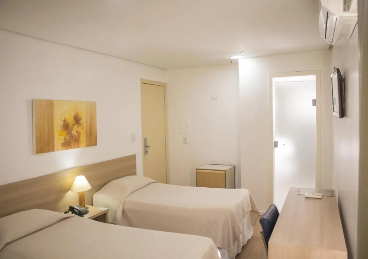 Bed in Hotel Dan Inn Express Porto Alegre by Nacional Inn -Próximo à Arena do Grêmio, Parque Harmonia e Réveillon na Orla do Guaíba