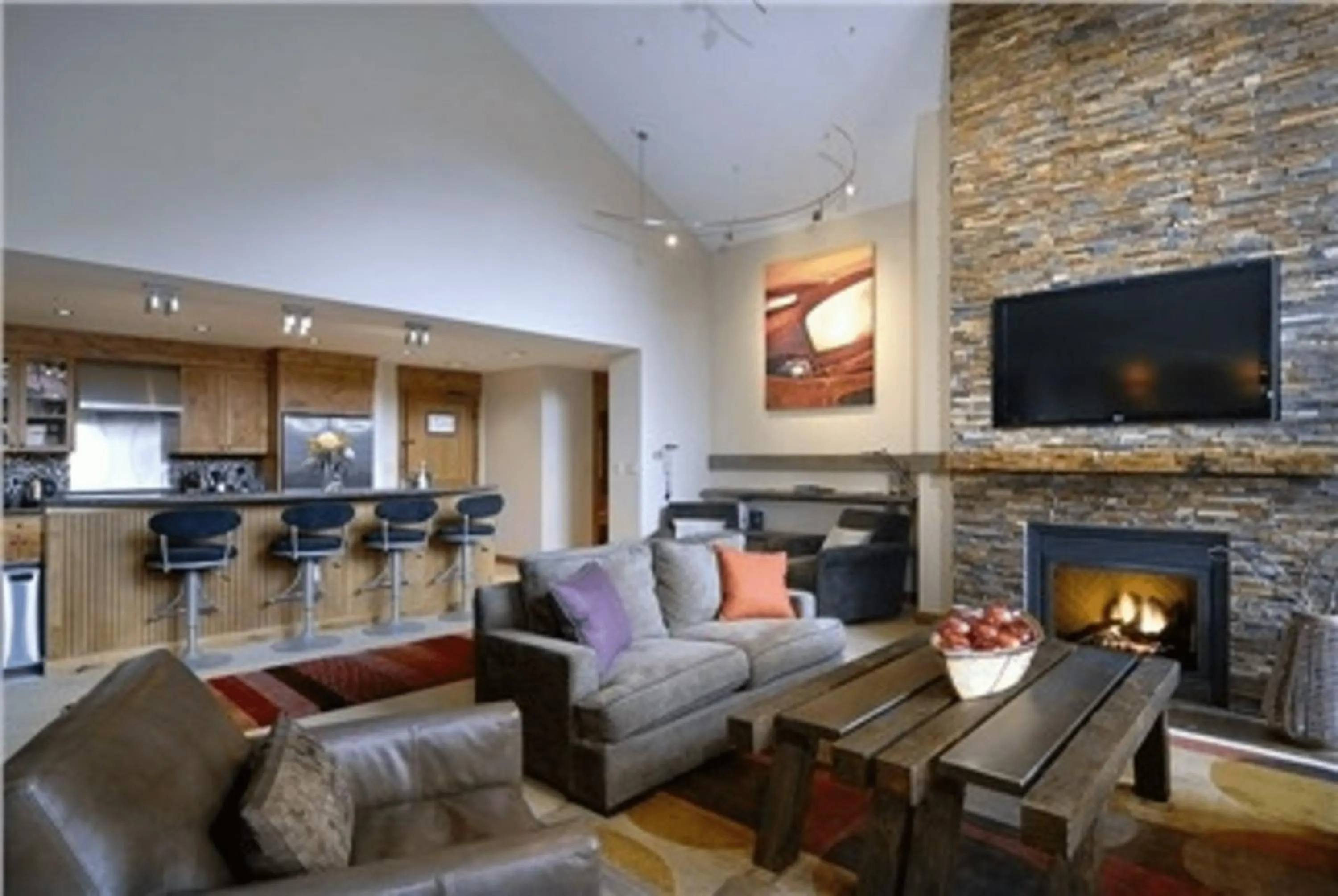 Living room in The Lodge at Mountaineer Square, A Vail Resorts Property