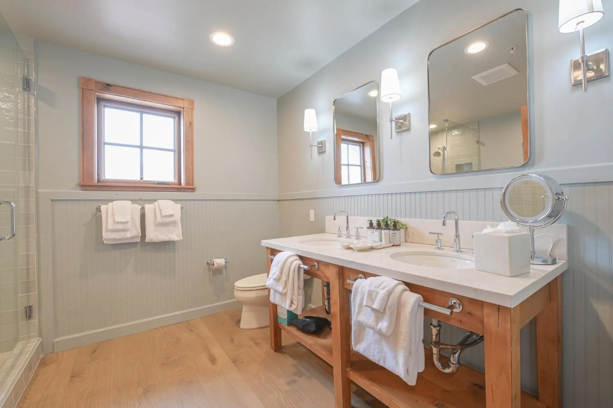Bathroom in The Lodge at Mountaineer Square, A Vail Resorts Property