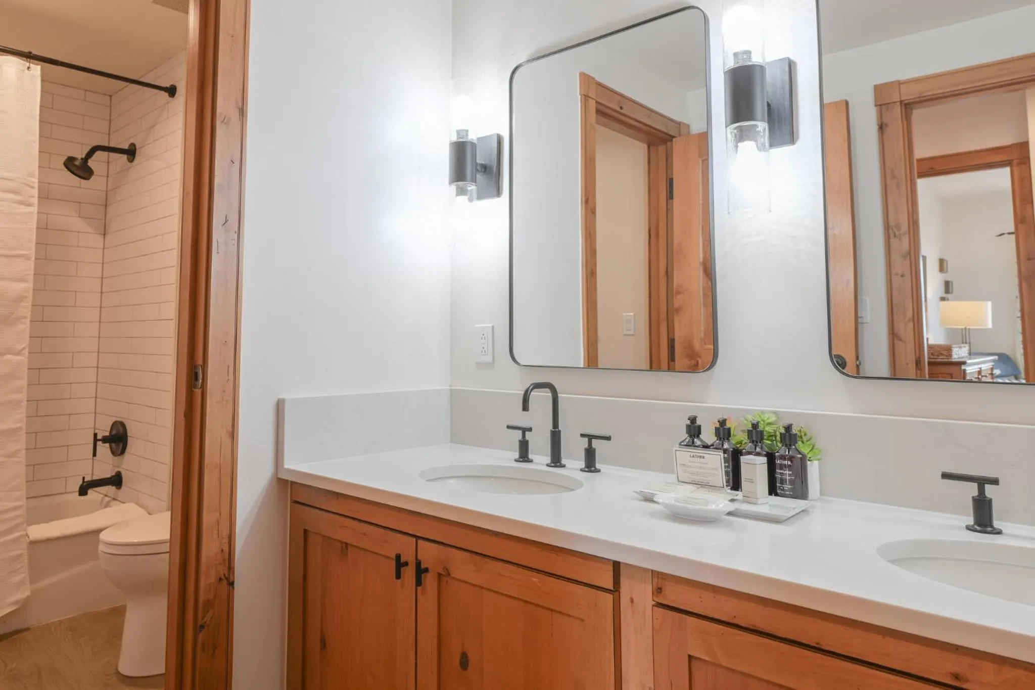 Bathroom in The Lodge at Mountaineer Square, A Vail Resorts Property