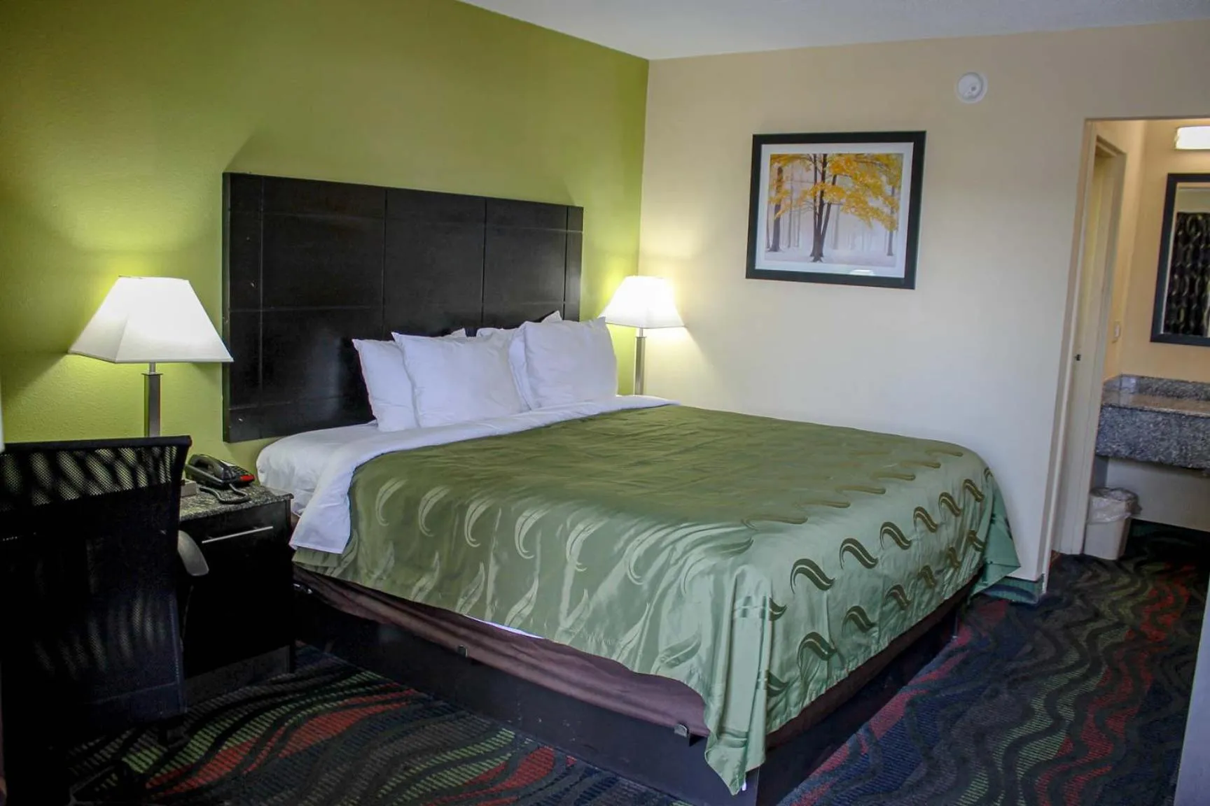 Bedroom, Bed in Motel 6 Knoxville, Tn - East