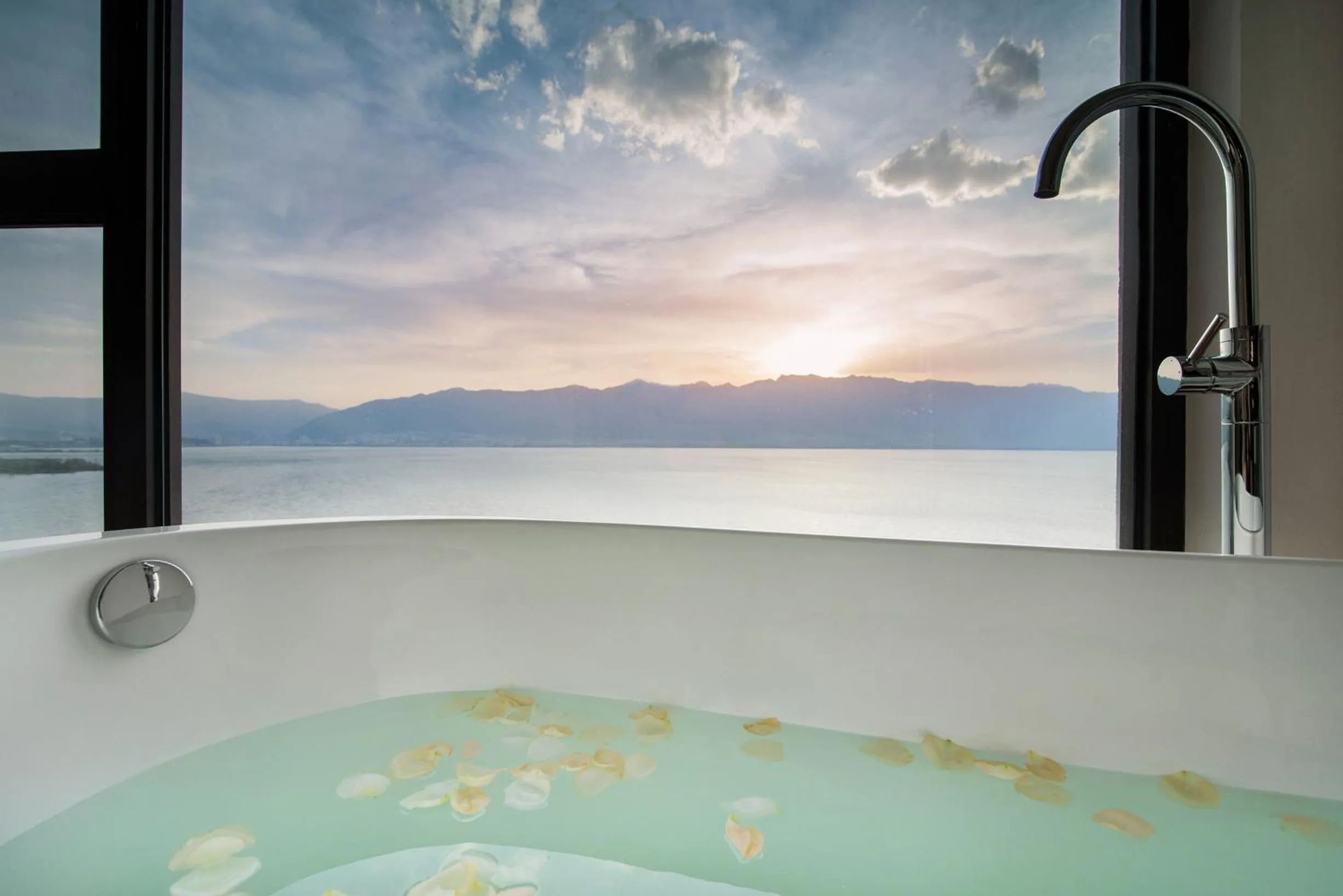 Yuanshanqing·Stone Hill Seaview Guesthouse