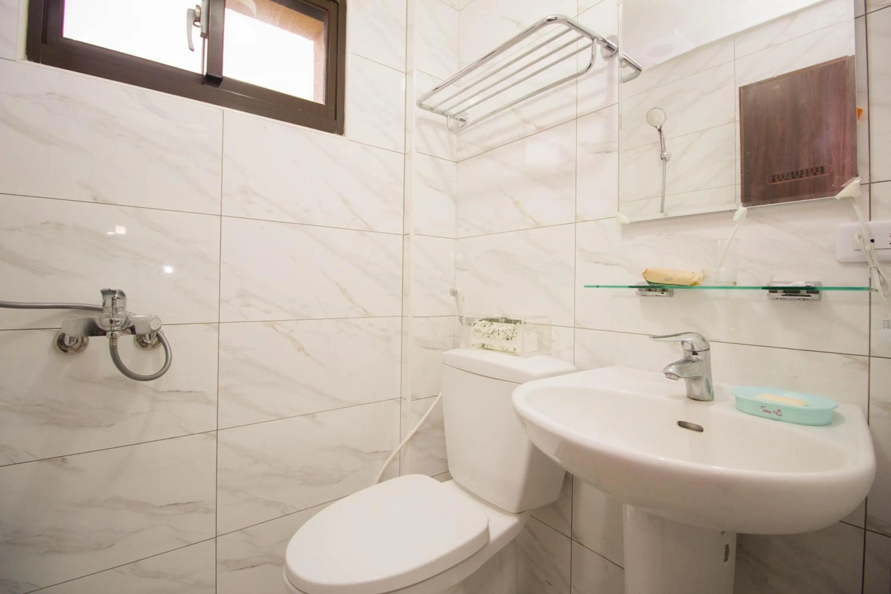 Yilan Dongshan Cypress B&B