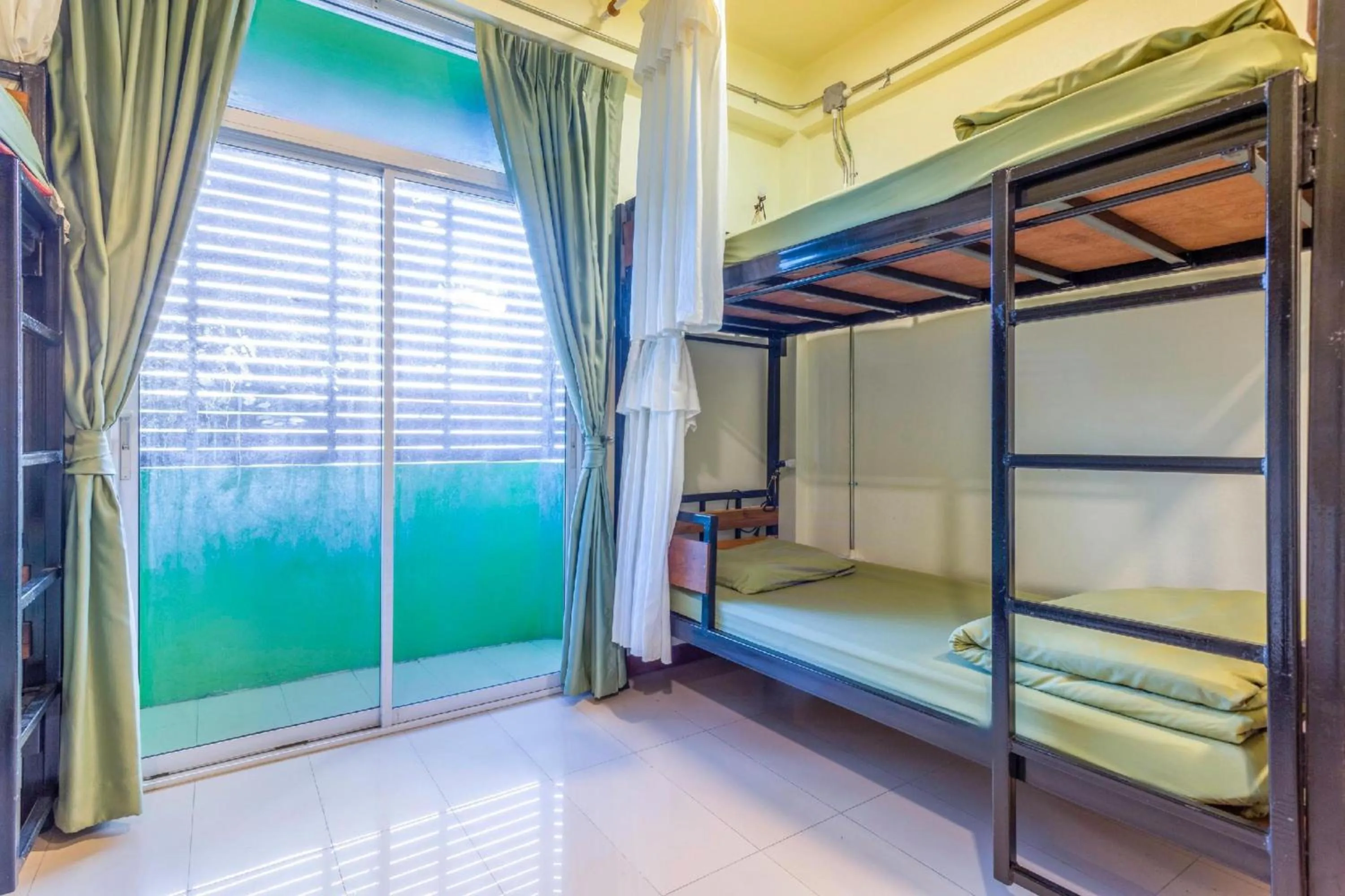 View (from property/room), Bed in OYO 928 Leaf Hostel