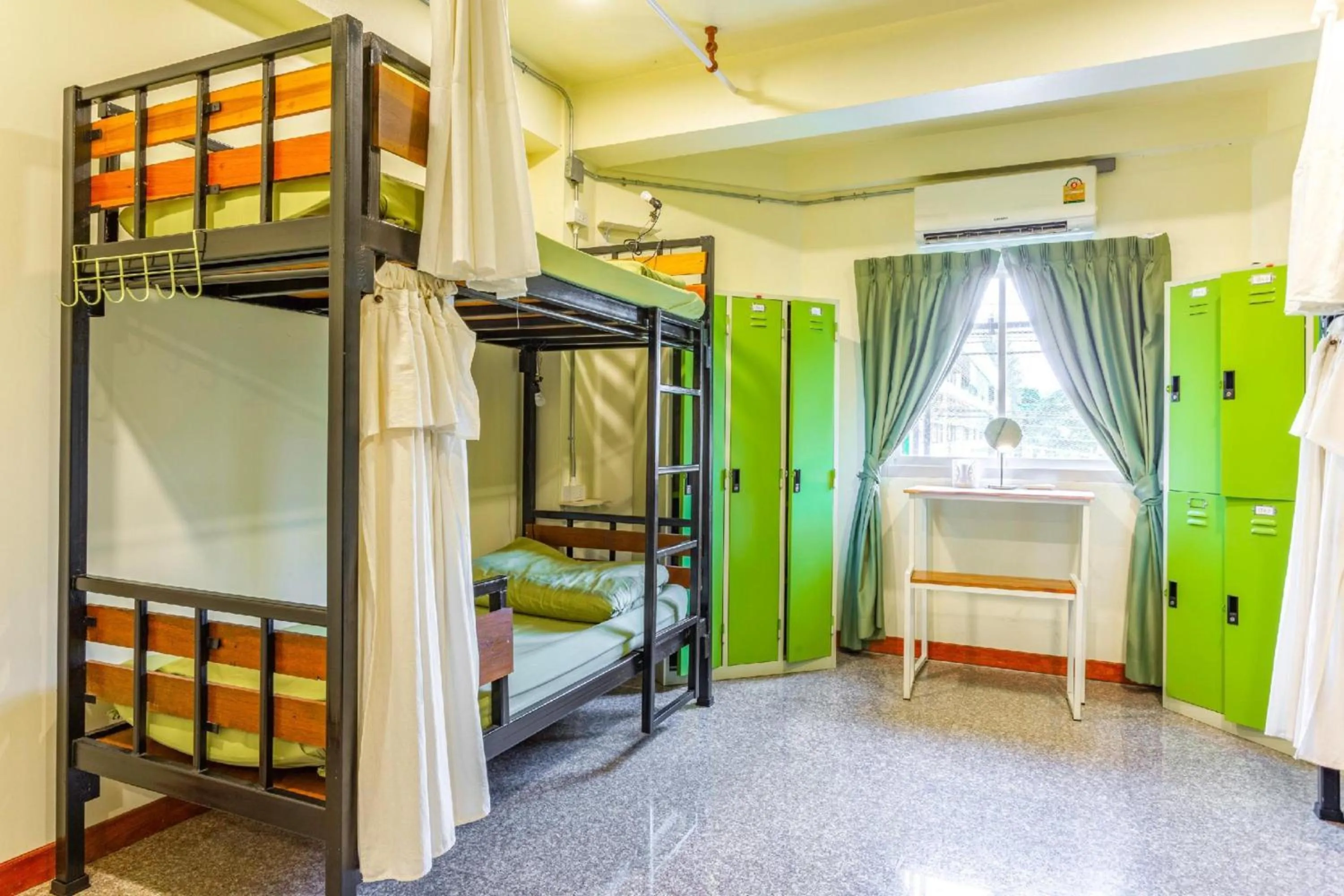 Photo of the whole room, Bed in OYO 928 Leaf Hostel