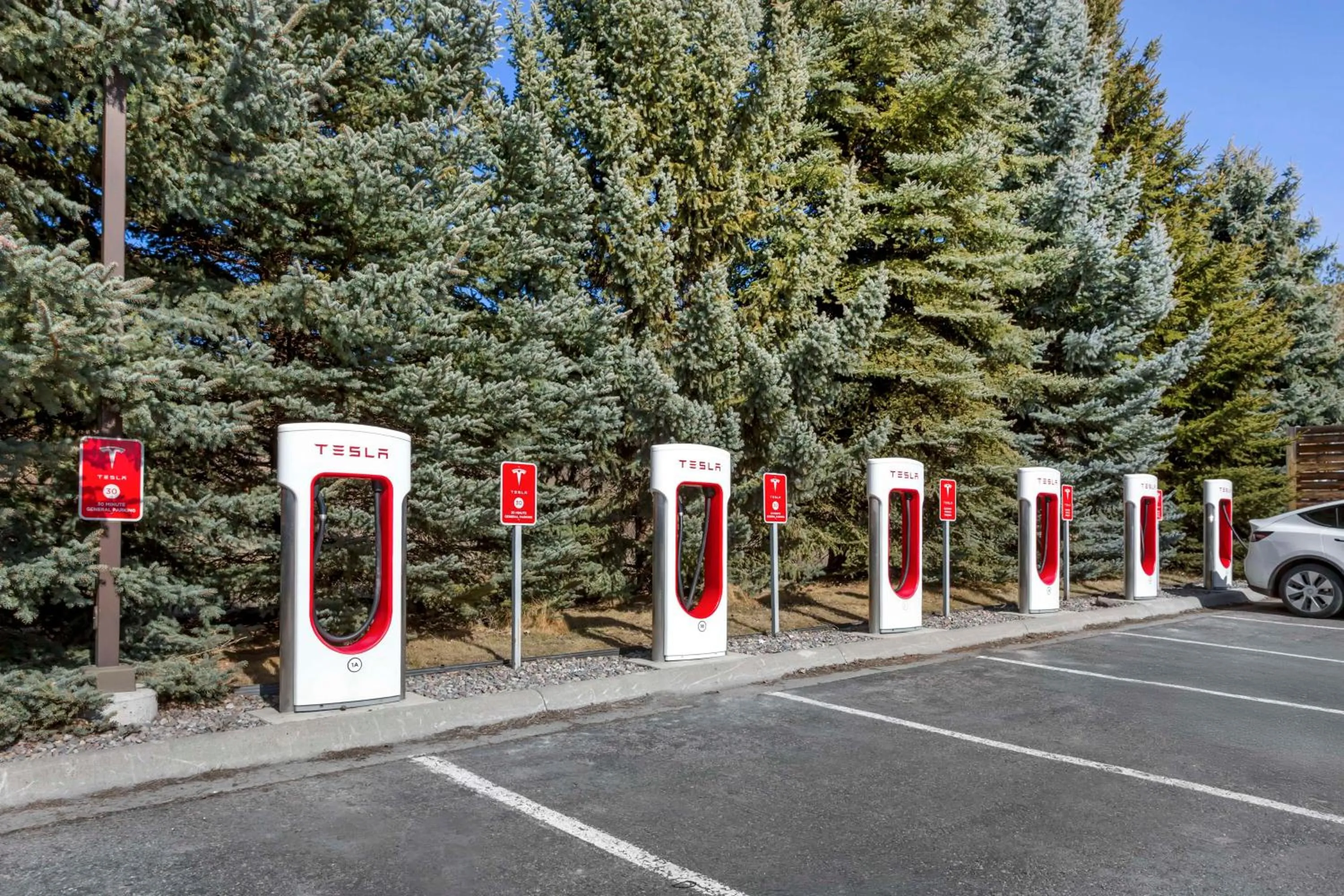 Property building in Best Western Plus Grant Creek Inn