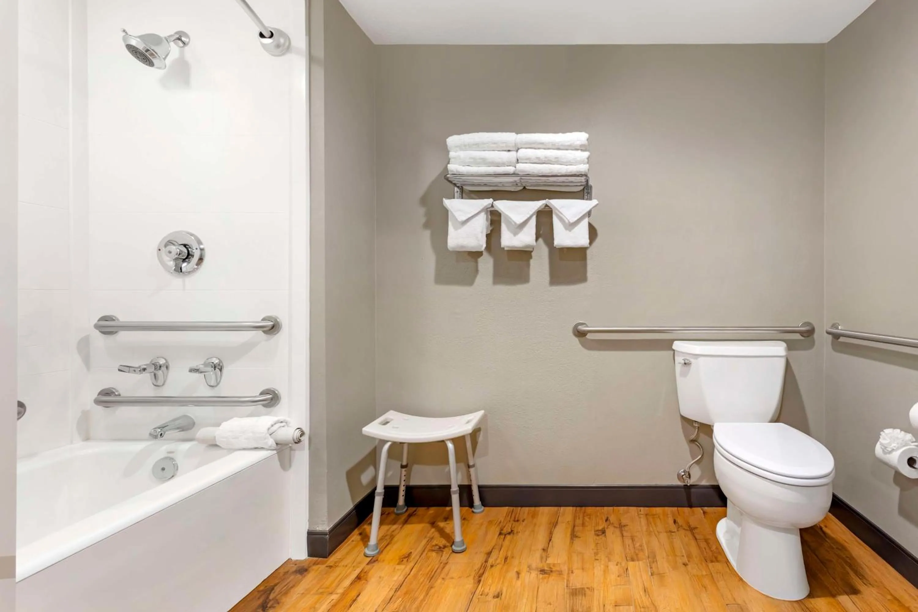 Bathroom in Best Western Plus Grant Creek Inn