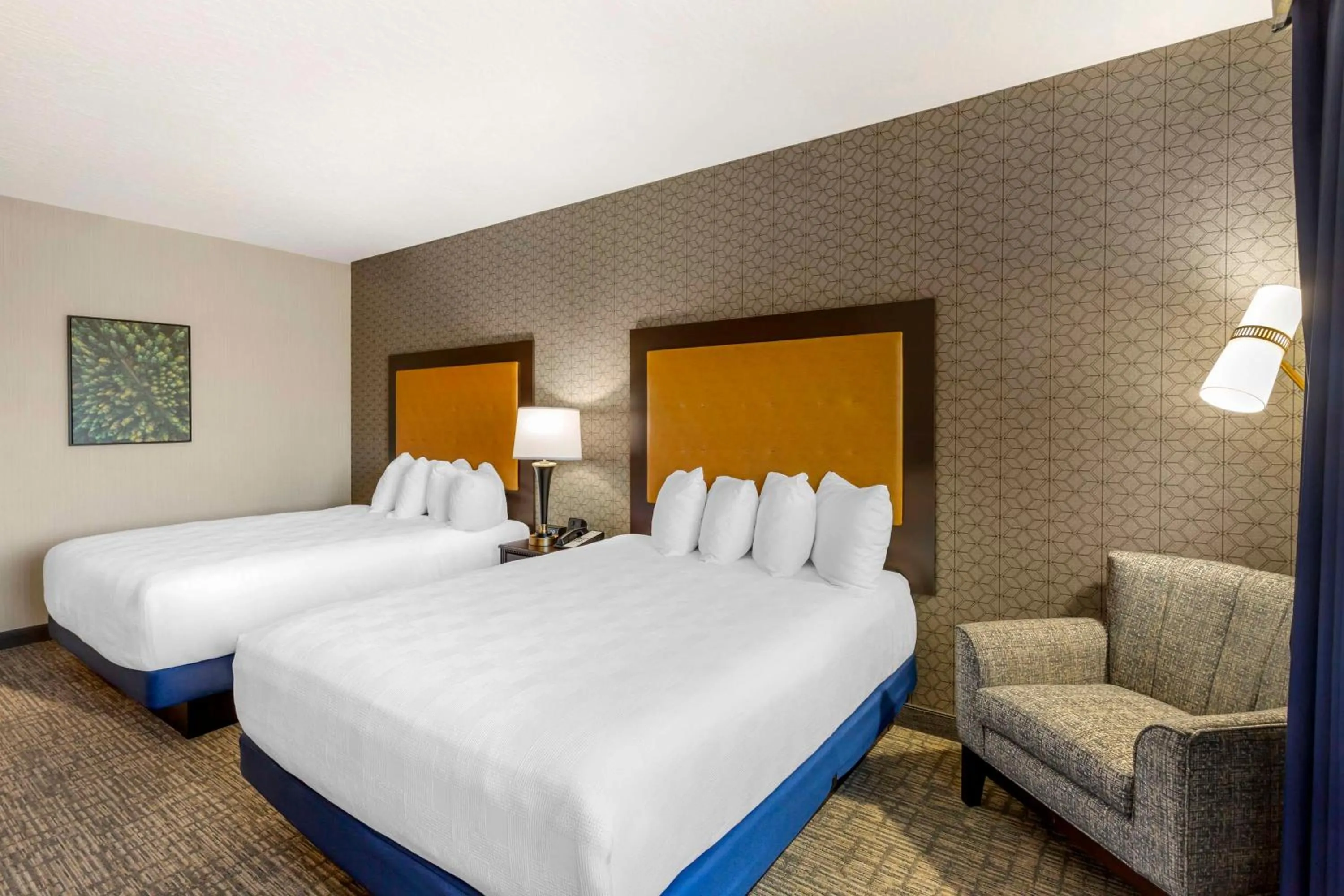 Bedroom, Bed in Best Western Plus Grant Creek Inn