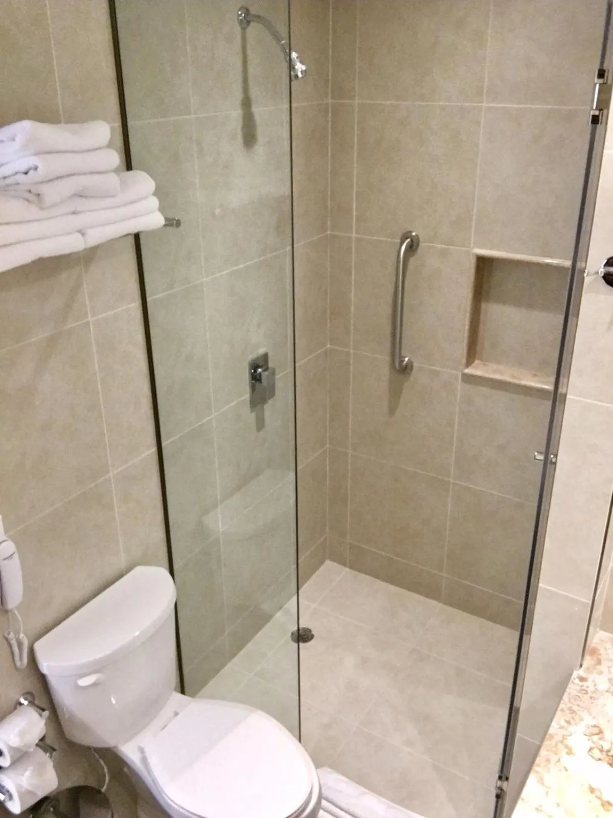Shower in Ambiance Suites