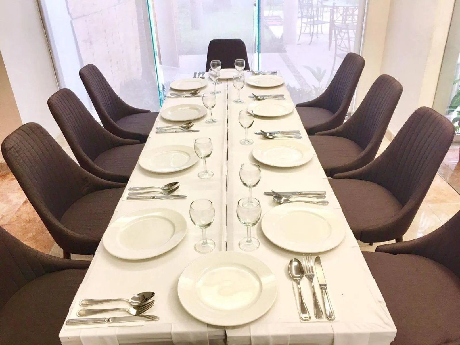 Meeting/conference room in Ambiance Suites