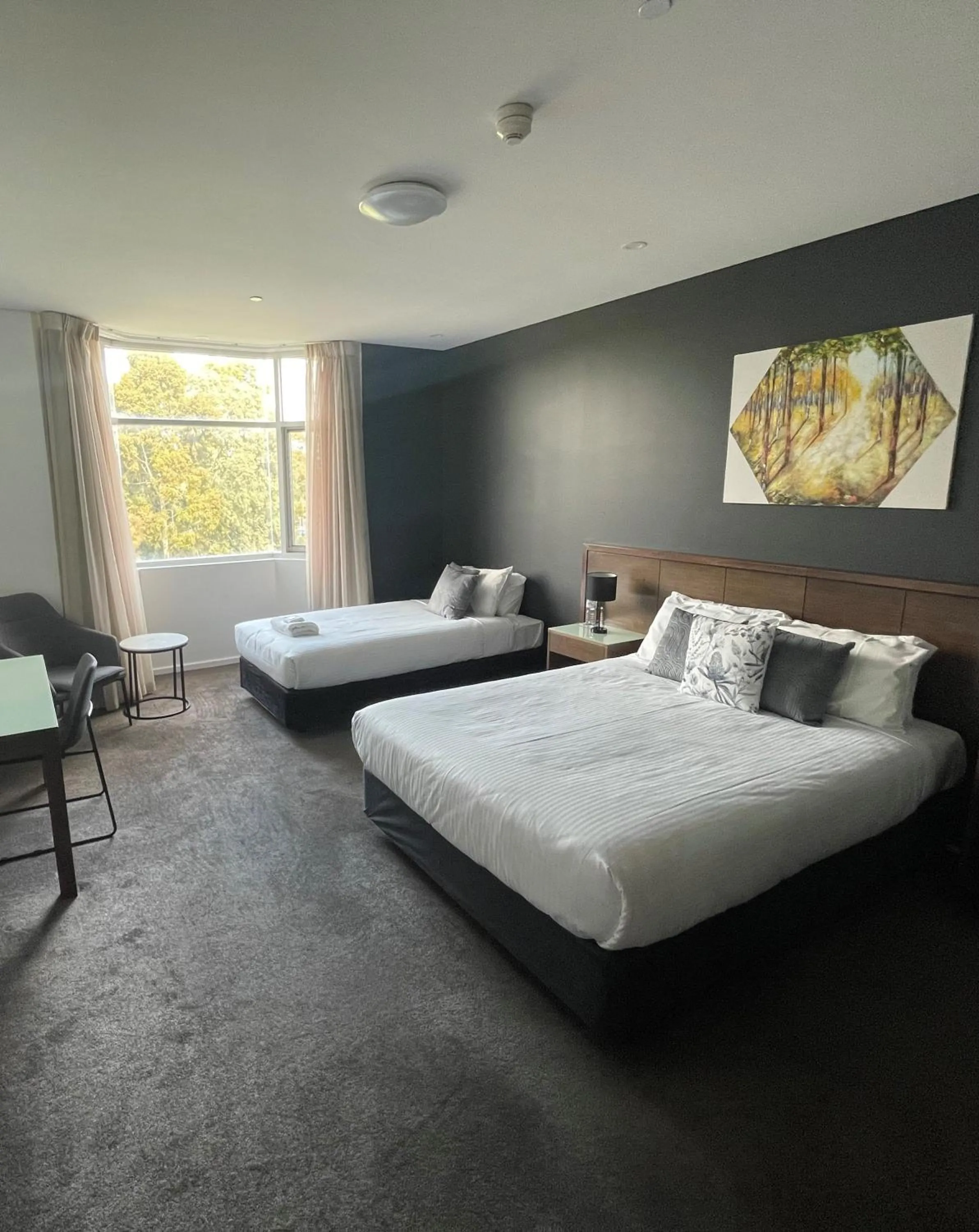 Bedroom, Bed in Sfera's Park Suites & Convention Centre