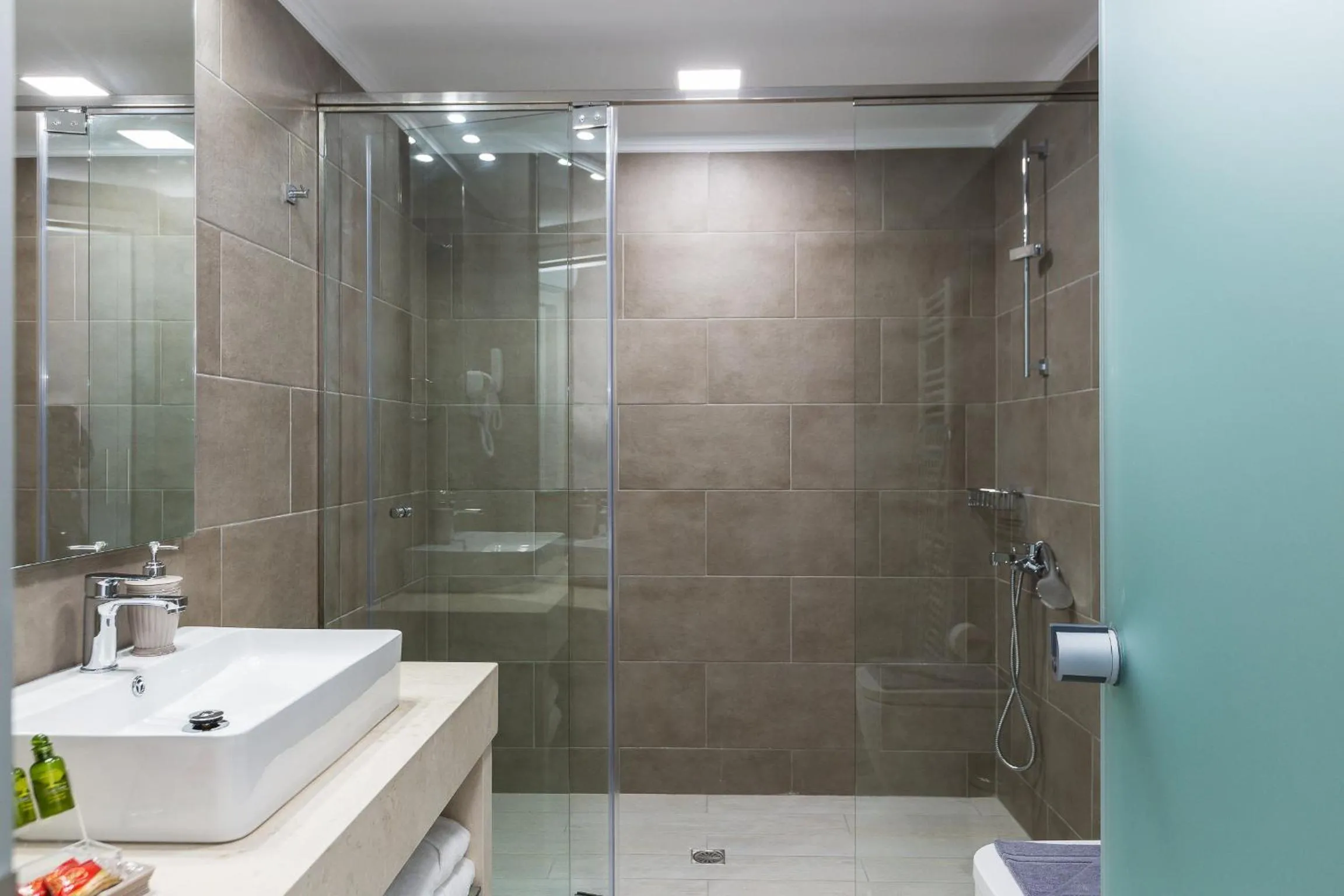 Sun and Sea Plus Resort