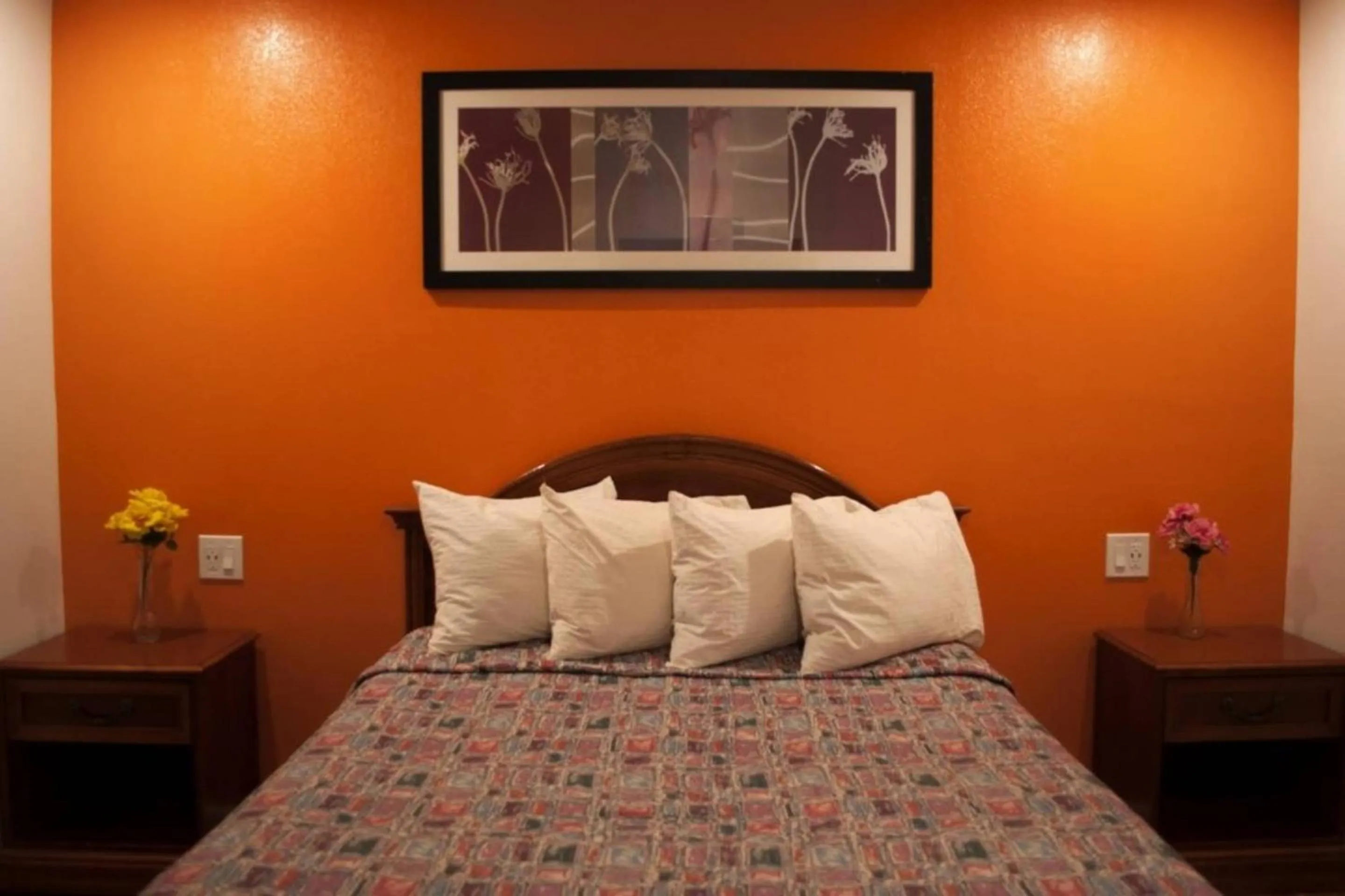 Bedroom, Bed in Premier Inn & Suites -Listing Partner