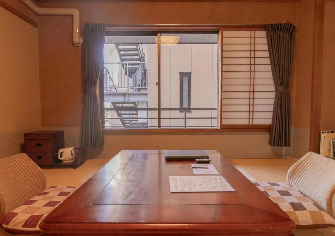 Photo of the whole room, Bed in Uematsuya