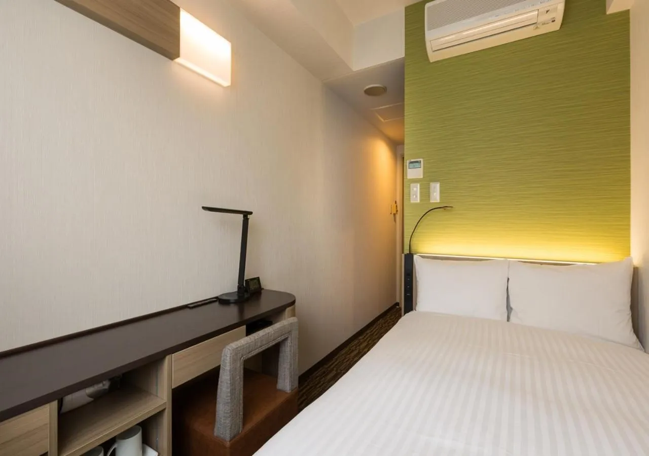 Bedroom, Bed in Smile Hotel Tokyo Asagaya