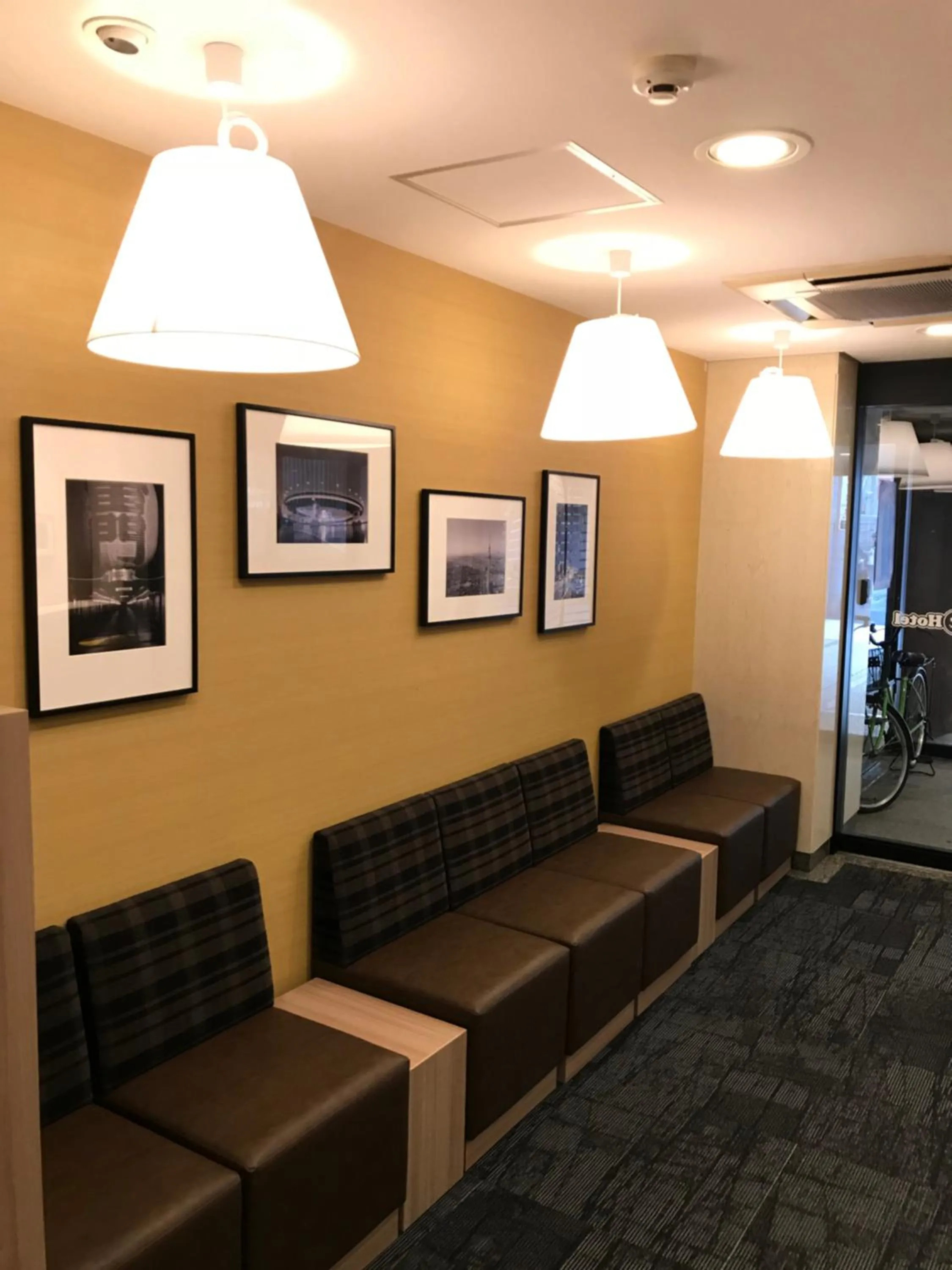 Lobby or reception in Smile Hotel Tokyo Asagaya