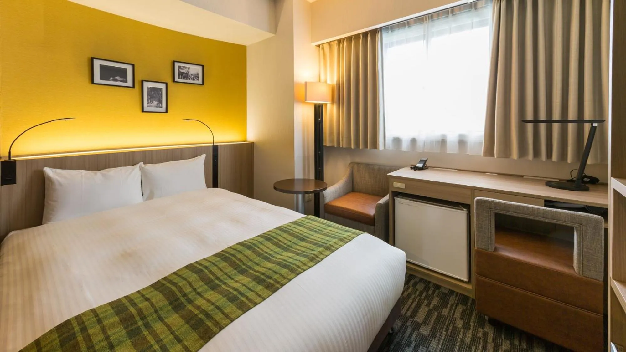 Photo of the whole room, Bed in Smile Hotel Tokyo Asagaya