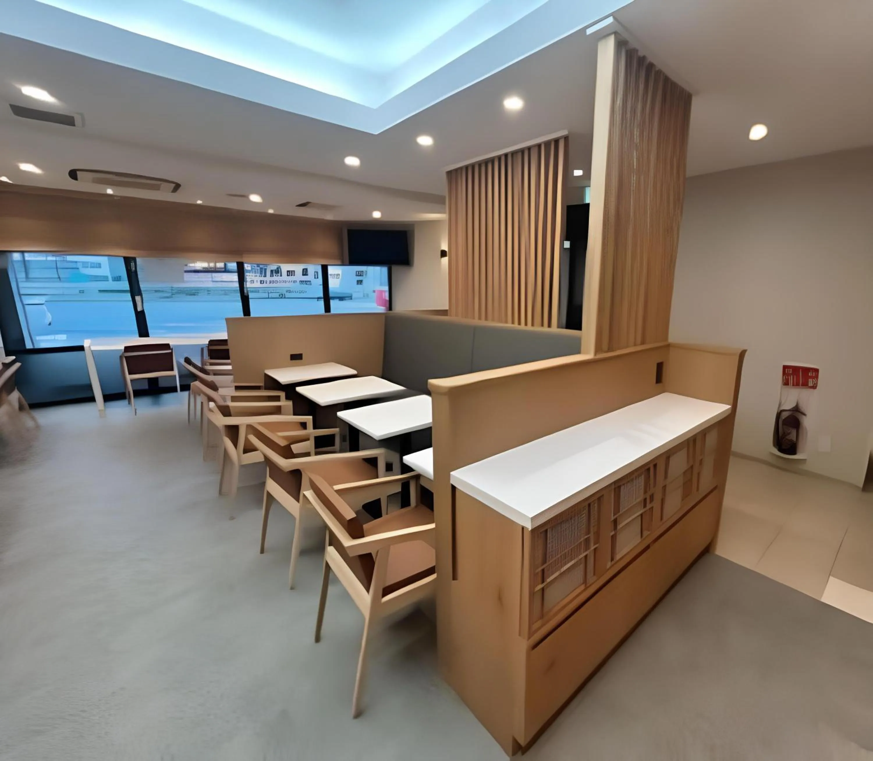 Restaurant/places to eat in Smile Hotel Namba