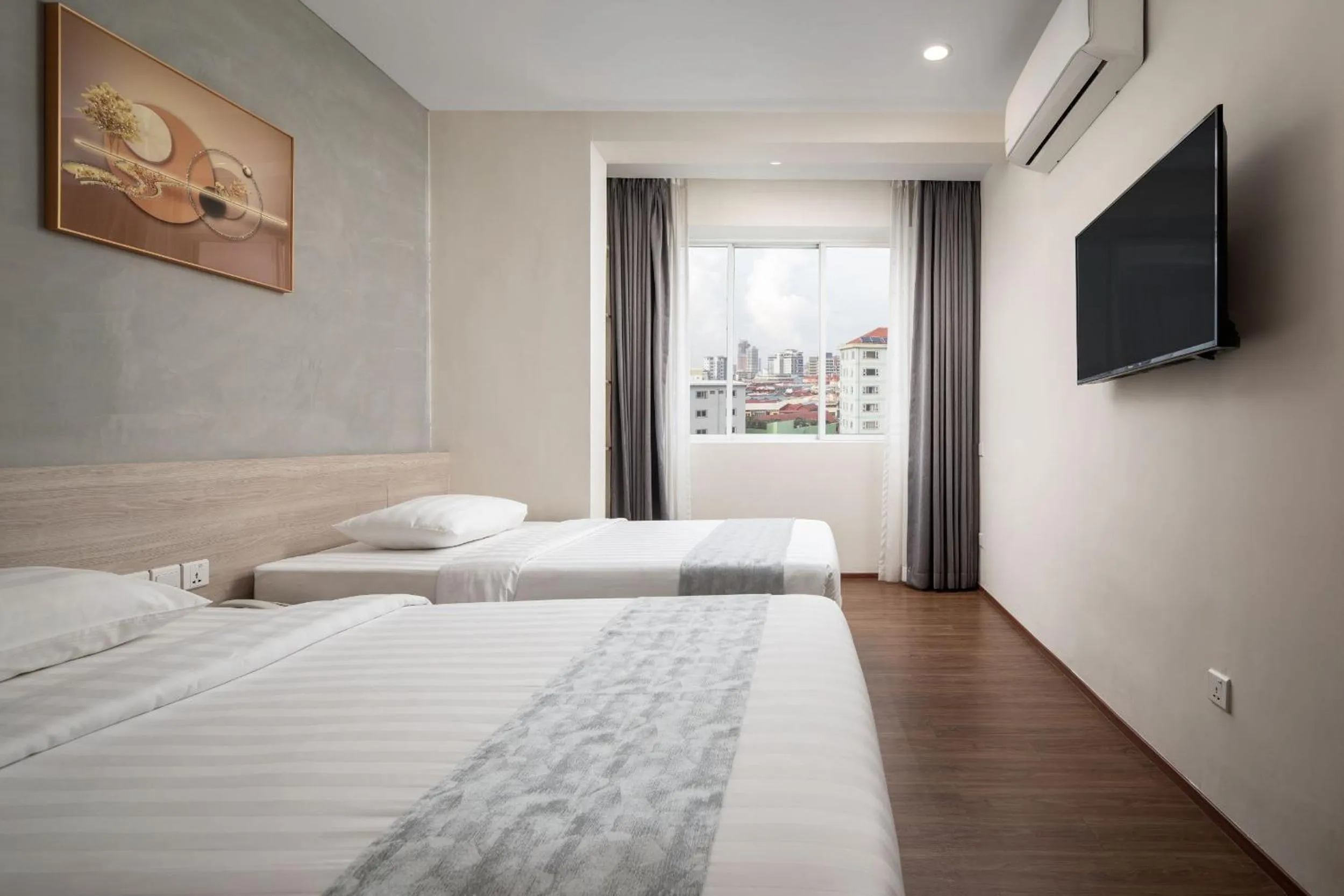 Photo of the whole room, Bed in Joli Hotel