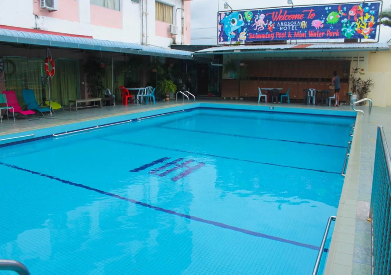Swimming pool in Angsoka Hotel