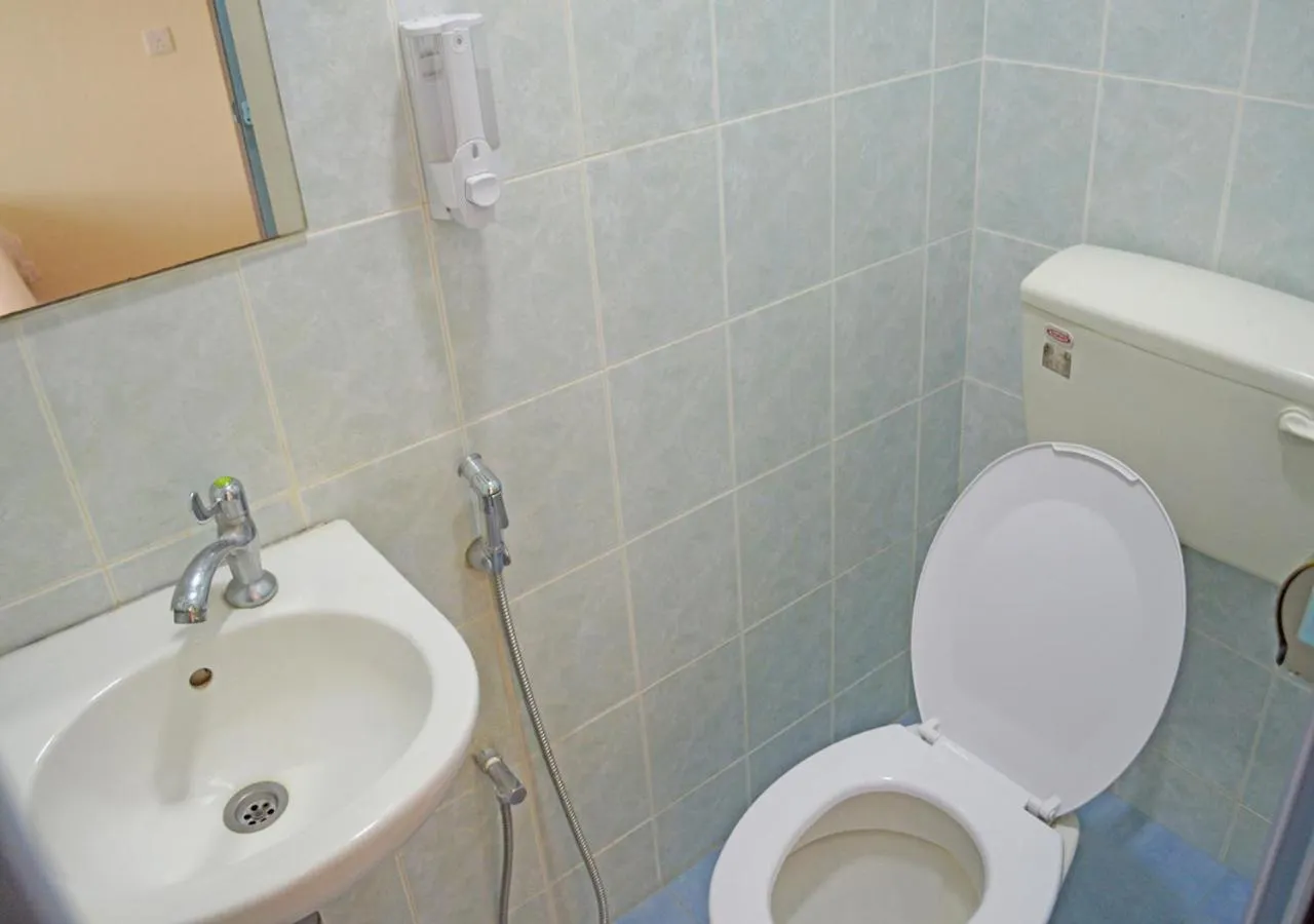 Toilet in Angsoka Hotel